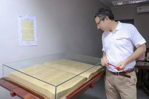 Declaran Patrimonio Cultural de la Nación a Tomo 1 del Libro Diario de Oficina Registral de Iquitos. ANDINA/Difusión