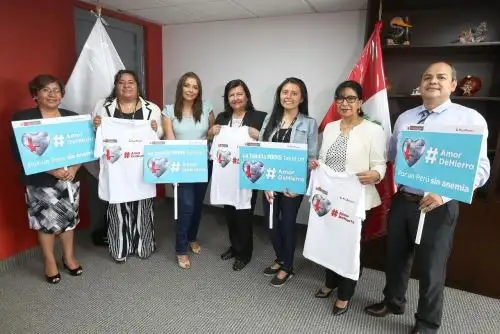 Sanmarquinos que crearon gelatina para combatir la anemia fueron reconocidos. Foto: ANDINA/Difusión.
