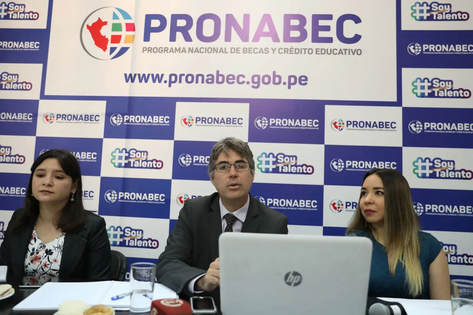 Diana Marchena, Sandro Parodi yJackelin Tapia ofrecieron detalles a la prensa. Foto: ANDINA/Melina Mejía.