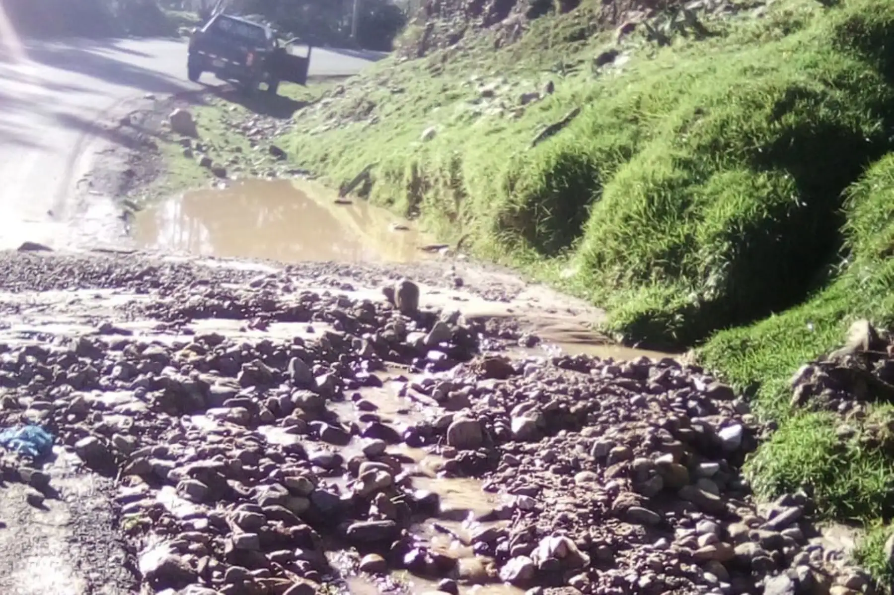 Un huaico por lluvias intensas bloquea la vía de acceso Aija-Recuay, en Áncash. ANDINA