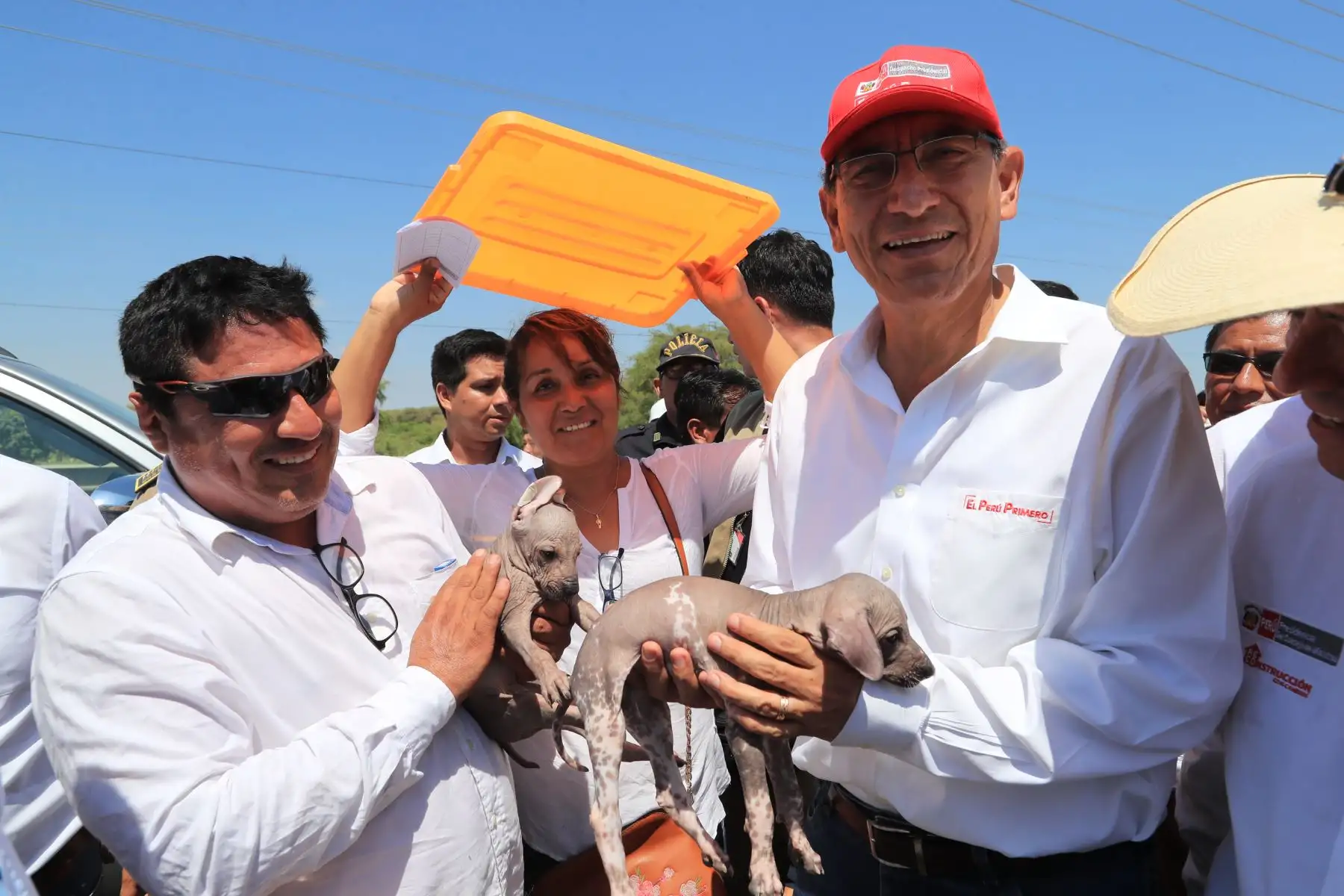 Jefe del Estado, Martín Vizcarra, inspecciona los trabajos de rehabilitación de la carretera Empalme PE 1N (Piura) – La Obrilla. Foto: ANDINA/Carlos Lezama/Prensa Presidencia