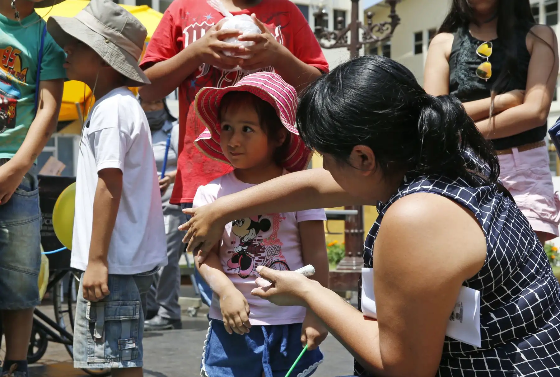 Instituto nacional del Niño sensibiliza a los padres de familia sobre los estilos de vida saludable durante el verano. Foto: ANDINA/Nathalie Sayago
