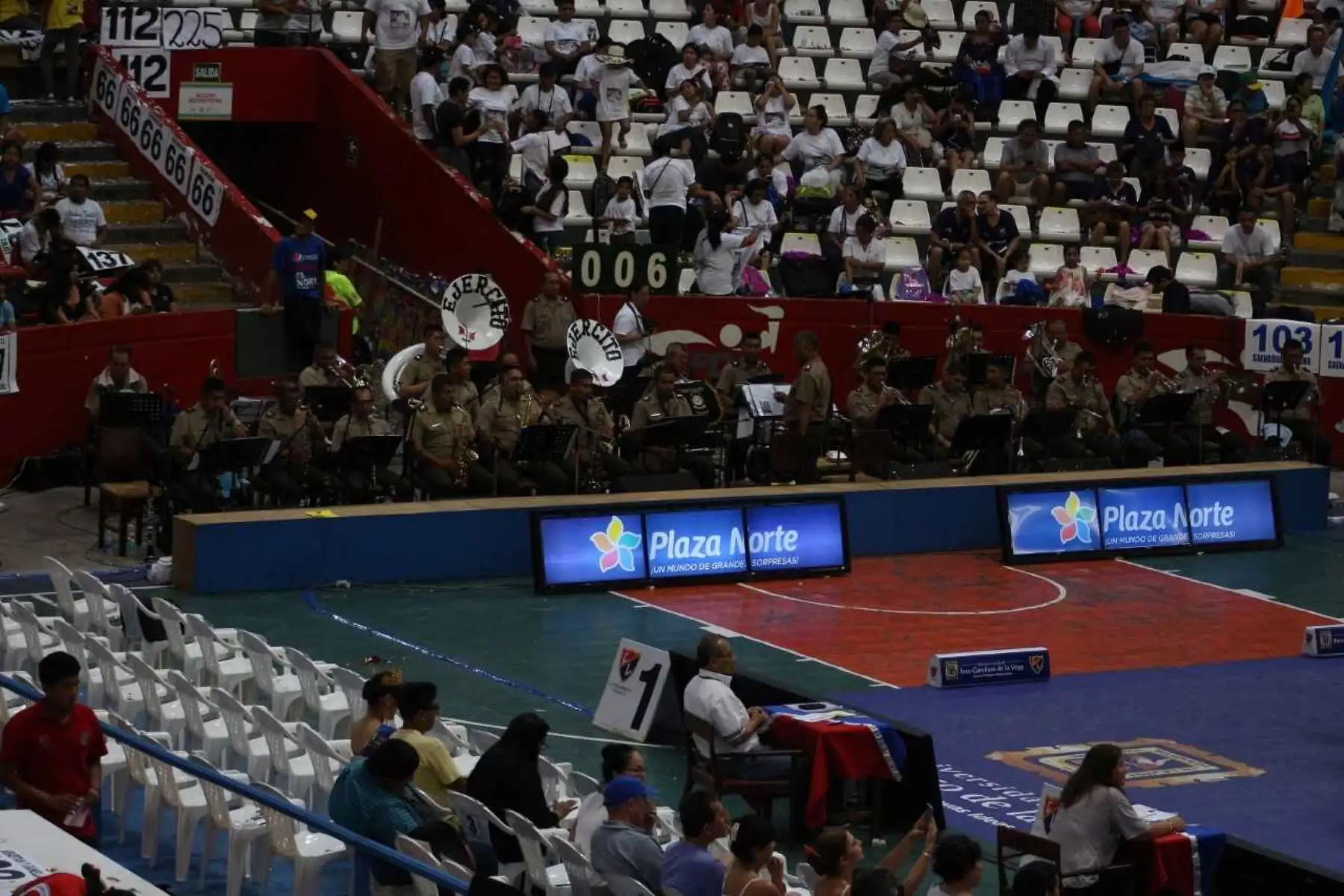 La 59° edición del Concurso Nacional de Marinera y 9° Concurso Mundial de Marinera ingresa a su etapa final y las parejas clasificadas en las 12 categorías esperarán con mucha ansiedad y nerviosismo la gran final a disputarse mañana domingo en el coliseo cerrado Gran Chimú, de la ciudad de Trujillo, capital de la región La Libertad.