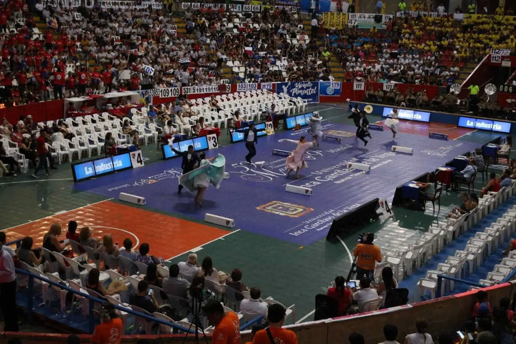 La 59° edición del Concurso Nacional de Marinera y 9° Concurso Mundial de Marinera ingresa a su etapa final y las parejas clasificadas en las 12 categorías esperarán con mucha ansiedad y nerviosismo la gran final a disputarse mañana domingo en el coliseo cerrado Gran Chimú, de la ciudad de Trujillo, capital de la región La Libertad.