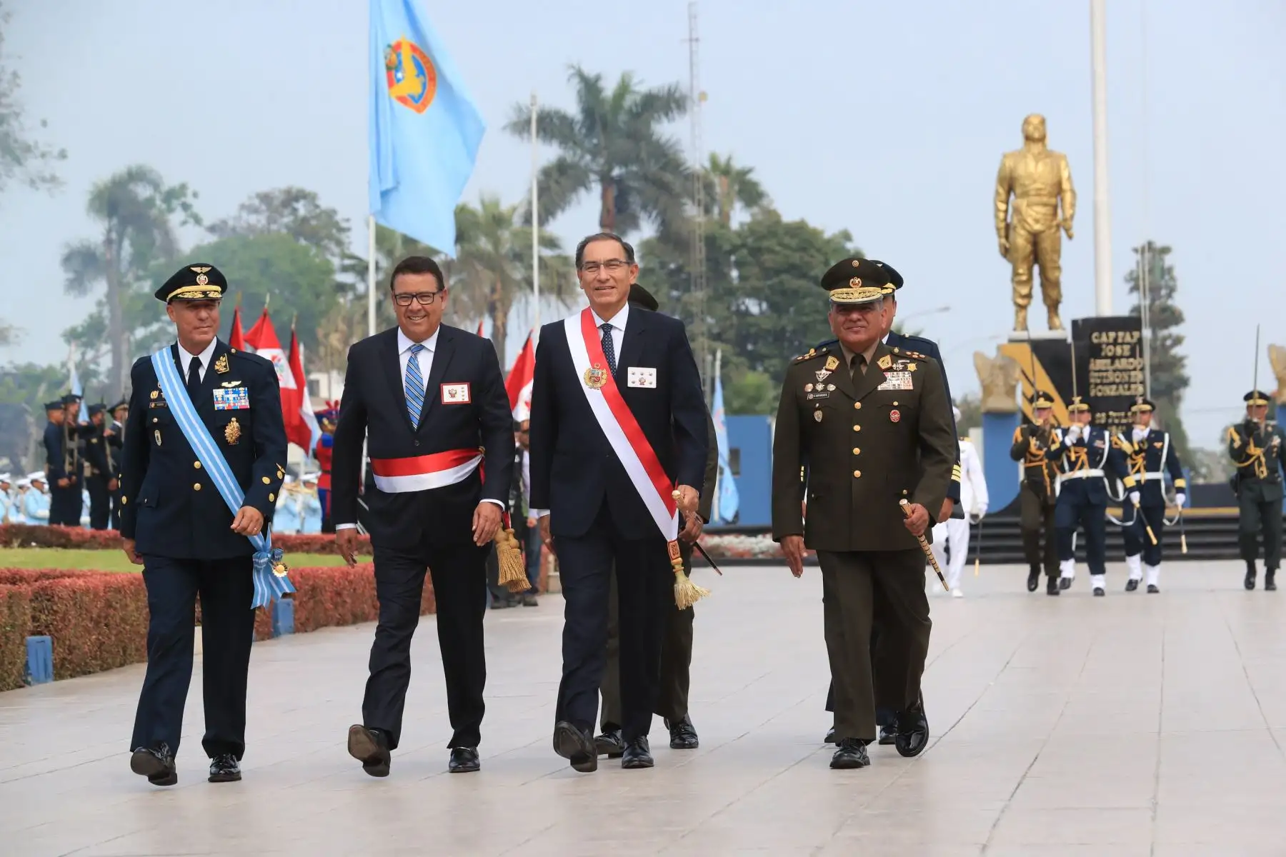 Presidente  Vizcarra participó de la ceremonia central por los 100 años  de la Fuerza Aérea del Perú. Foto: ANDINA/Prensa Presidencia