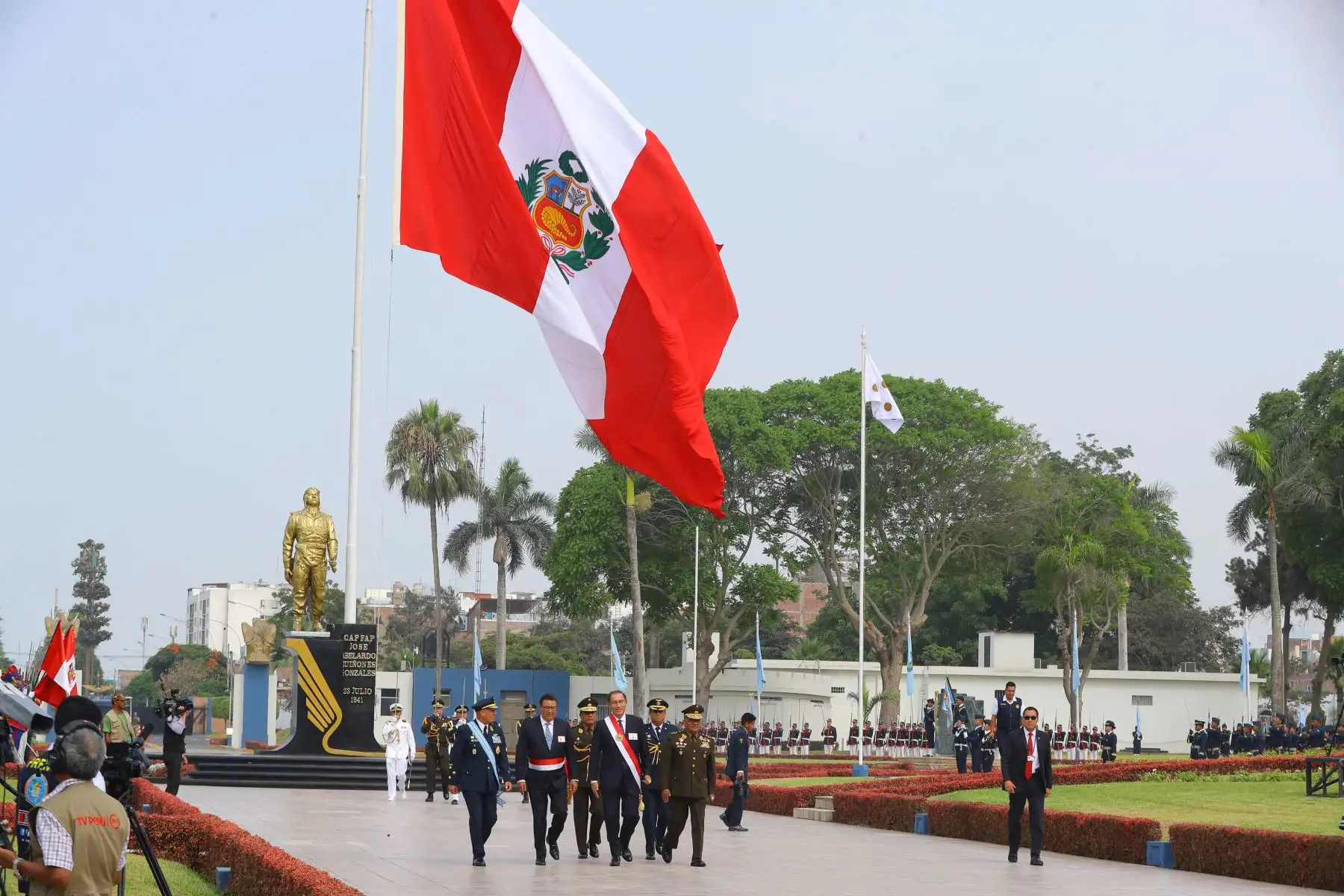 Presidente  Vizcarra participó de la ceremonia central por los 100 años  de la Fuerza Aérea del Perú. Foto: ANDINA/Prensa Presidencia