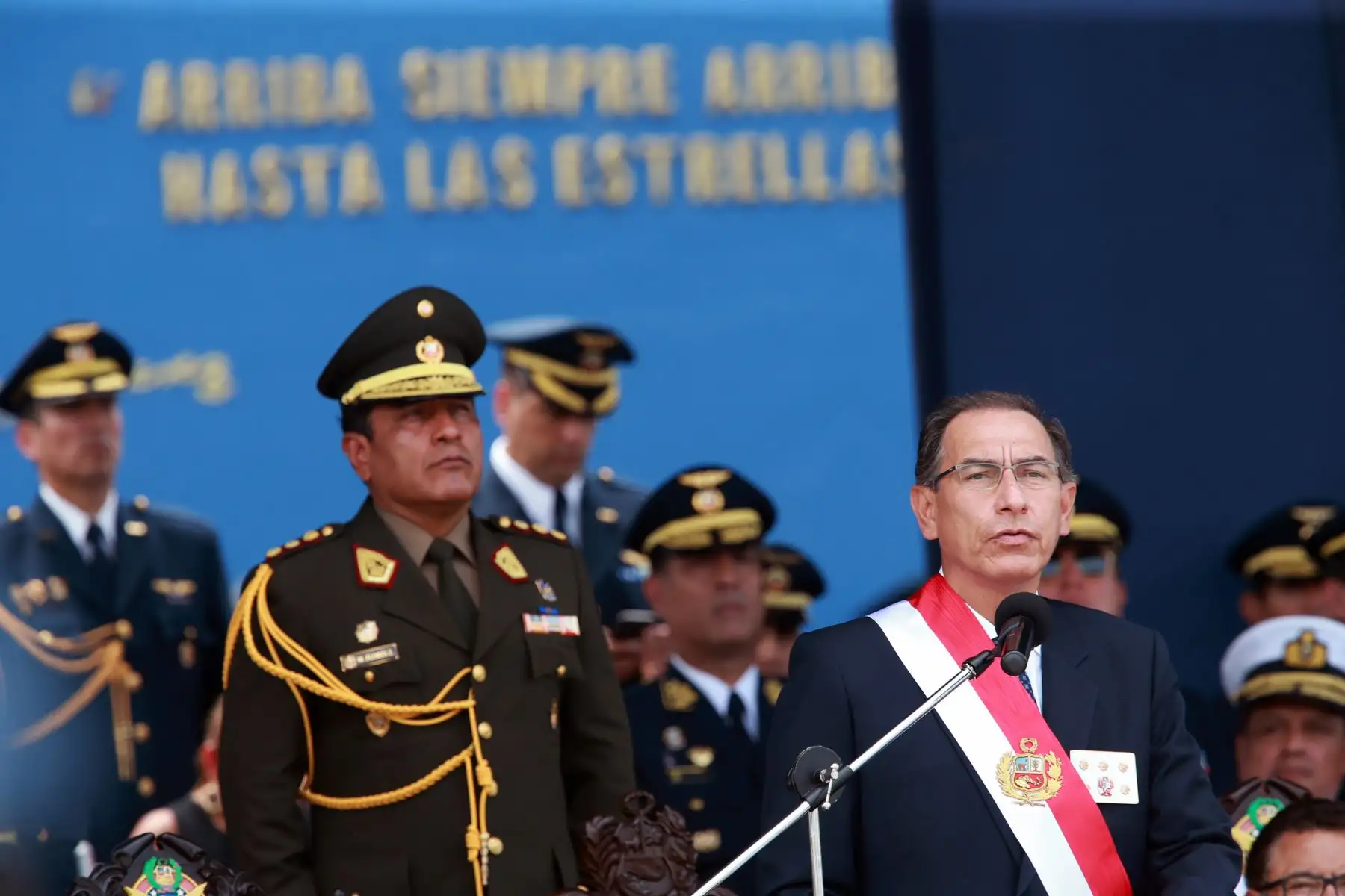 Presidente   Martín Vizcarra participó de la ceremonia central por los 100 años  de la Fuerza Aérea del Perú .Foto: ANDINA/Norman Córdova