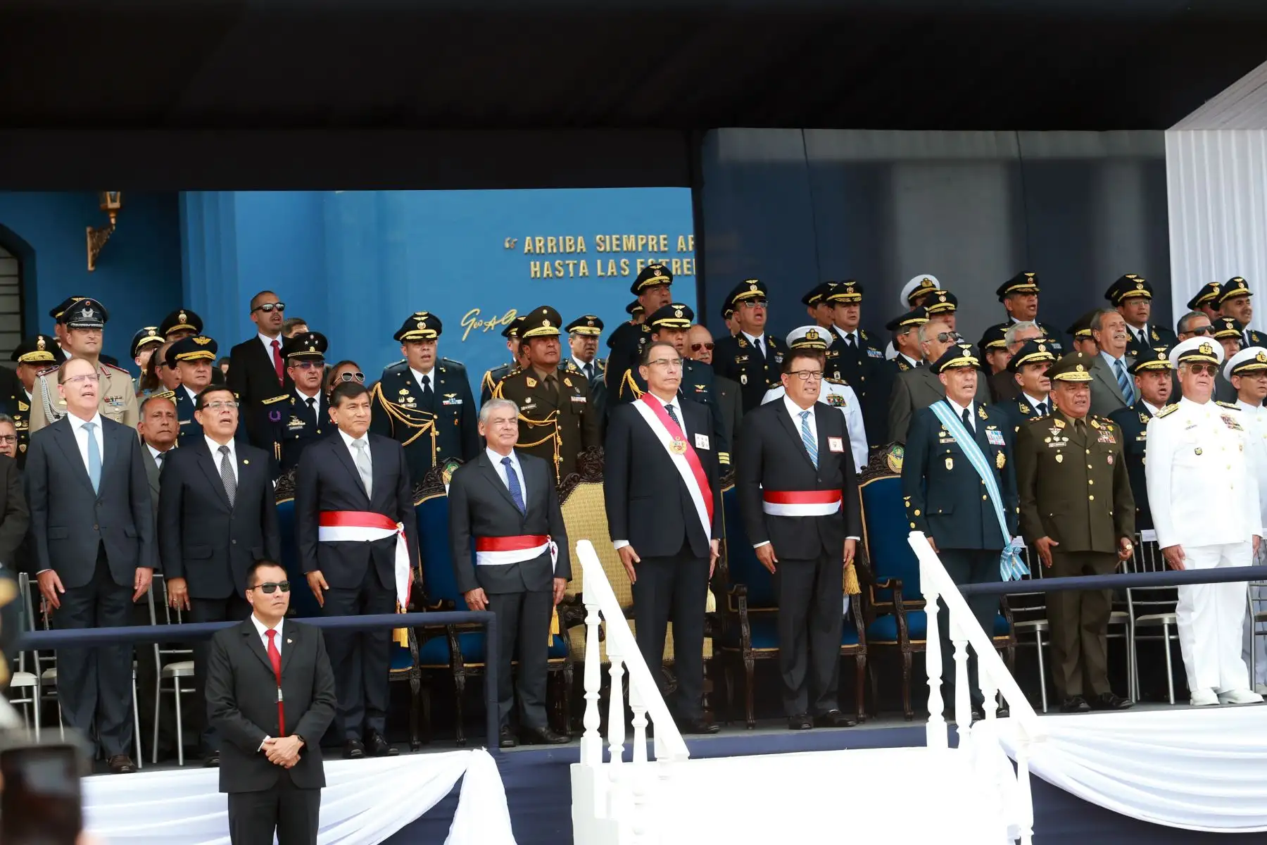 Presidente   Martín Vizcarra participó de la ceremonia central por los 100 años  de la Fuerza Aérea del Perú .Foto: ANDINA/Norman Córdova