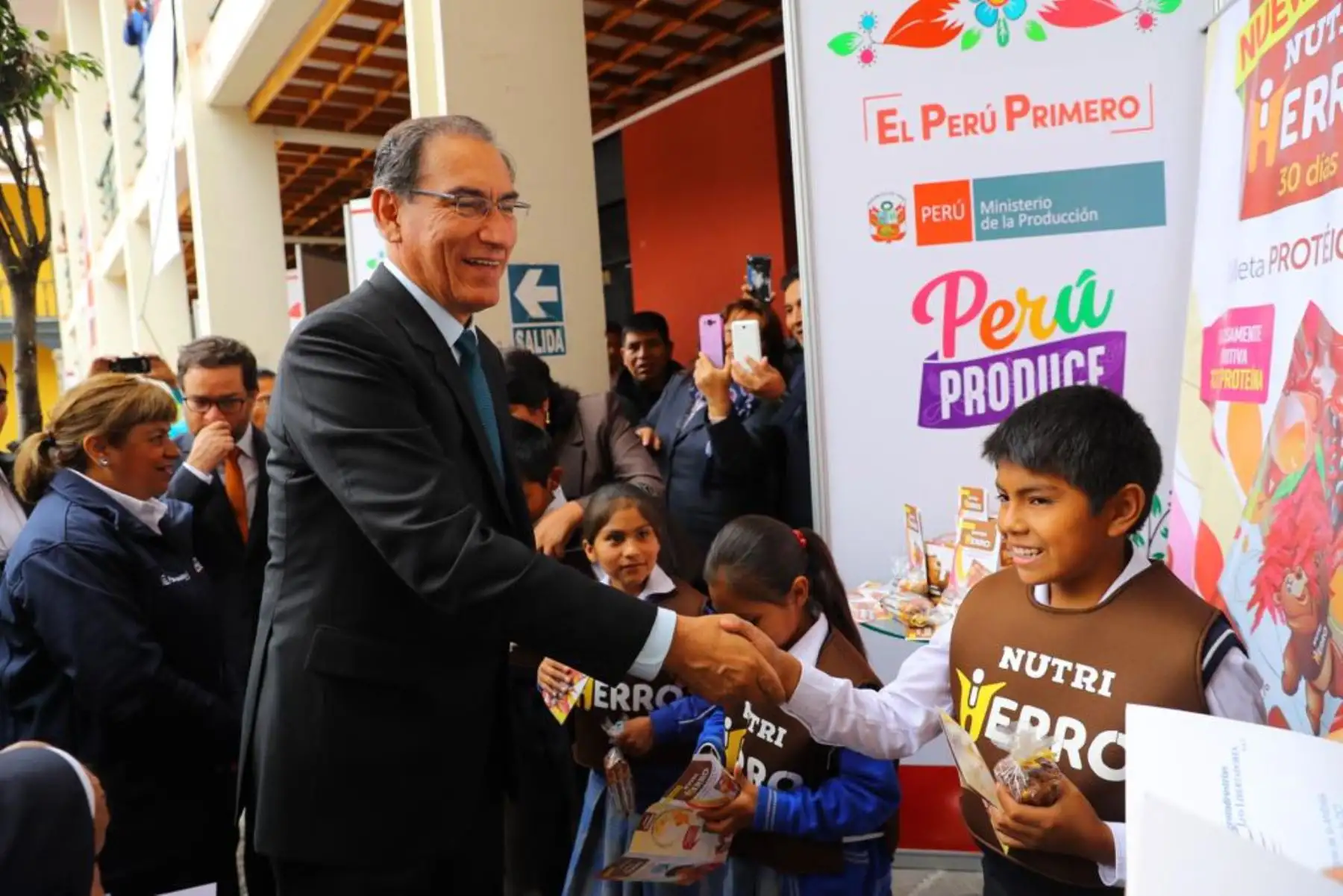 El presidente de la República, Martín Vizcarra, participó en la ceremonia de lanzamiento de la marca Ayacucho. Foto: ANDINA/Prensa Presidencia