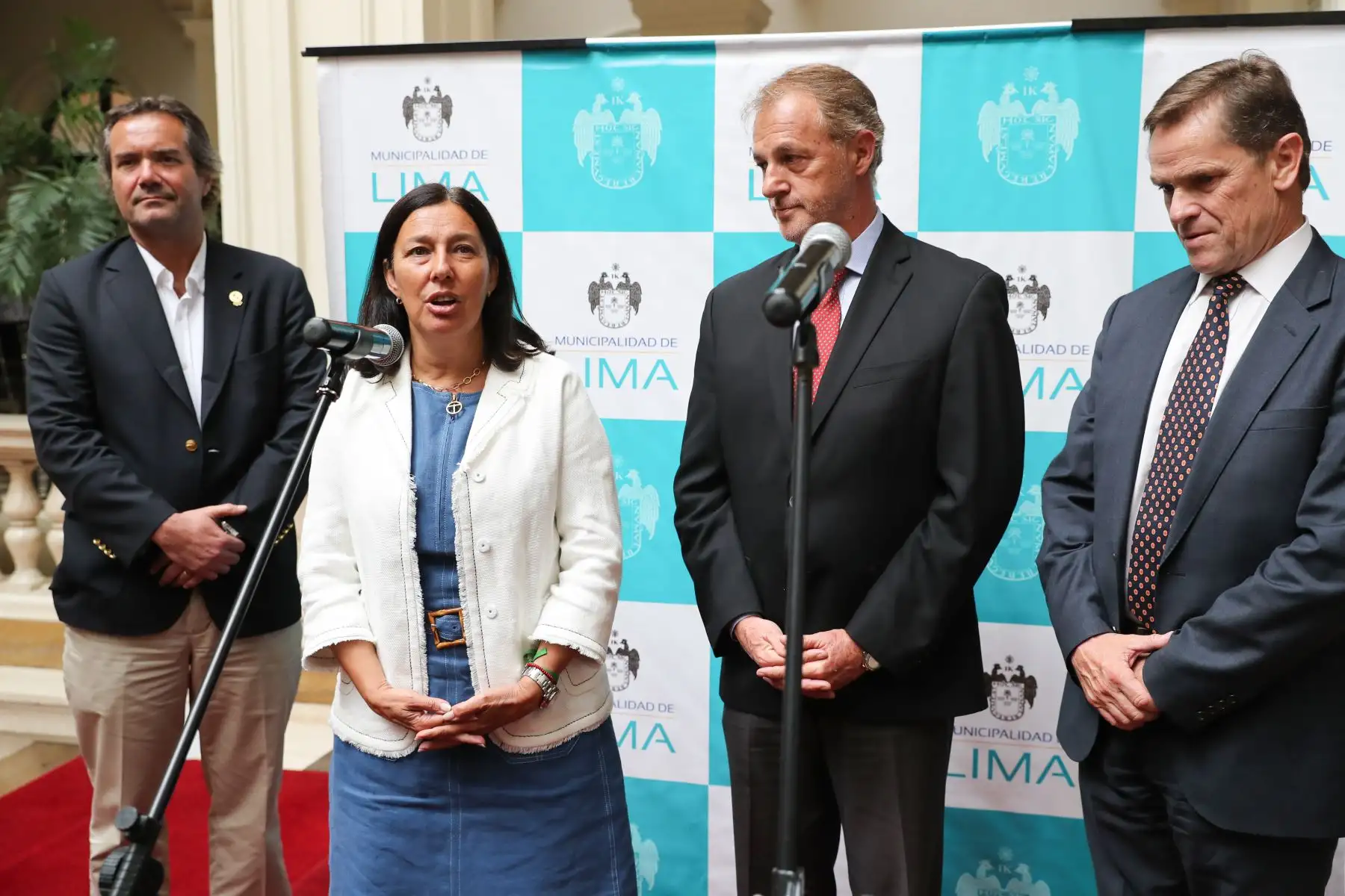 El Alcalde de Lima Jorge Muñoz se reunió con la ministra del Deporte de Chile, Pauline Kantor y el presidente de la Organización Deportiva Panamericana (PANAMSPORTS)

Foto: ANDINA/Juan Carlos Guzmán Negrini.