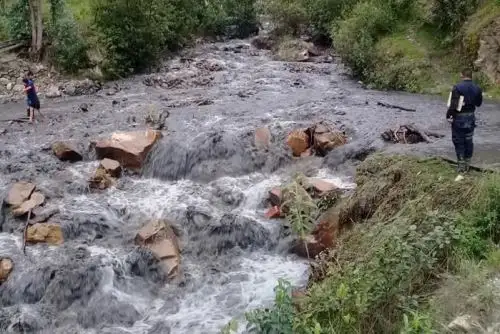 La quebrada Muchikayoc, ubicada en la provincia ancashina de Pallasca, se activó debido a las intensas lluvias. Foto: ANDINA/Gonzalo Horna