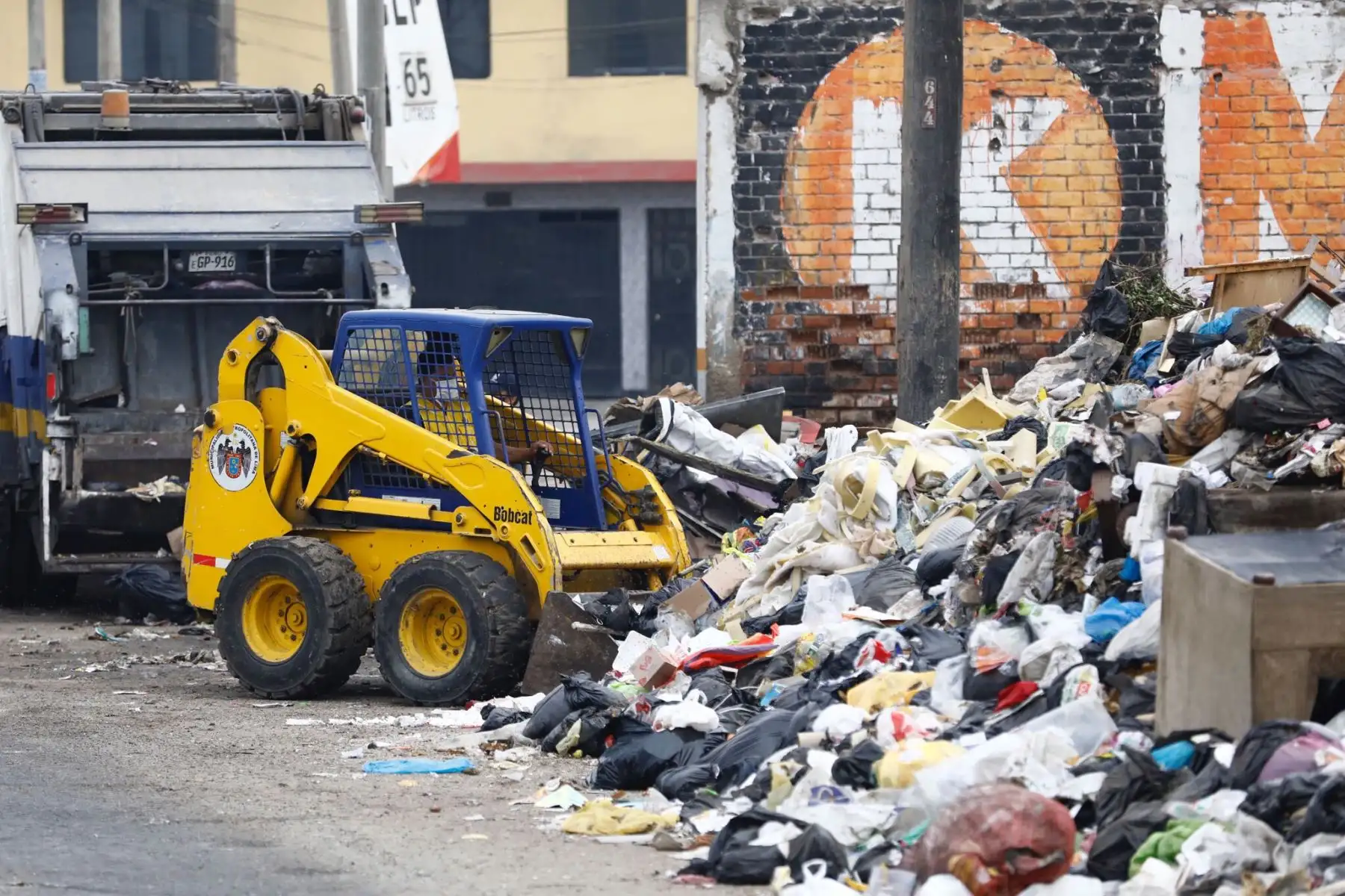 Municipalidad de Lima recogió 400 toneladas de basura en San Juan de Miraflores.

Foto: Municipalidad de Lima