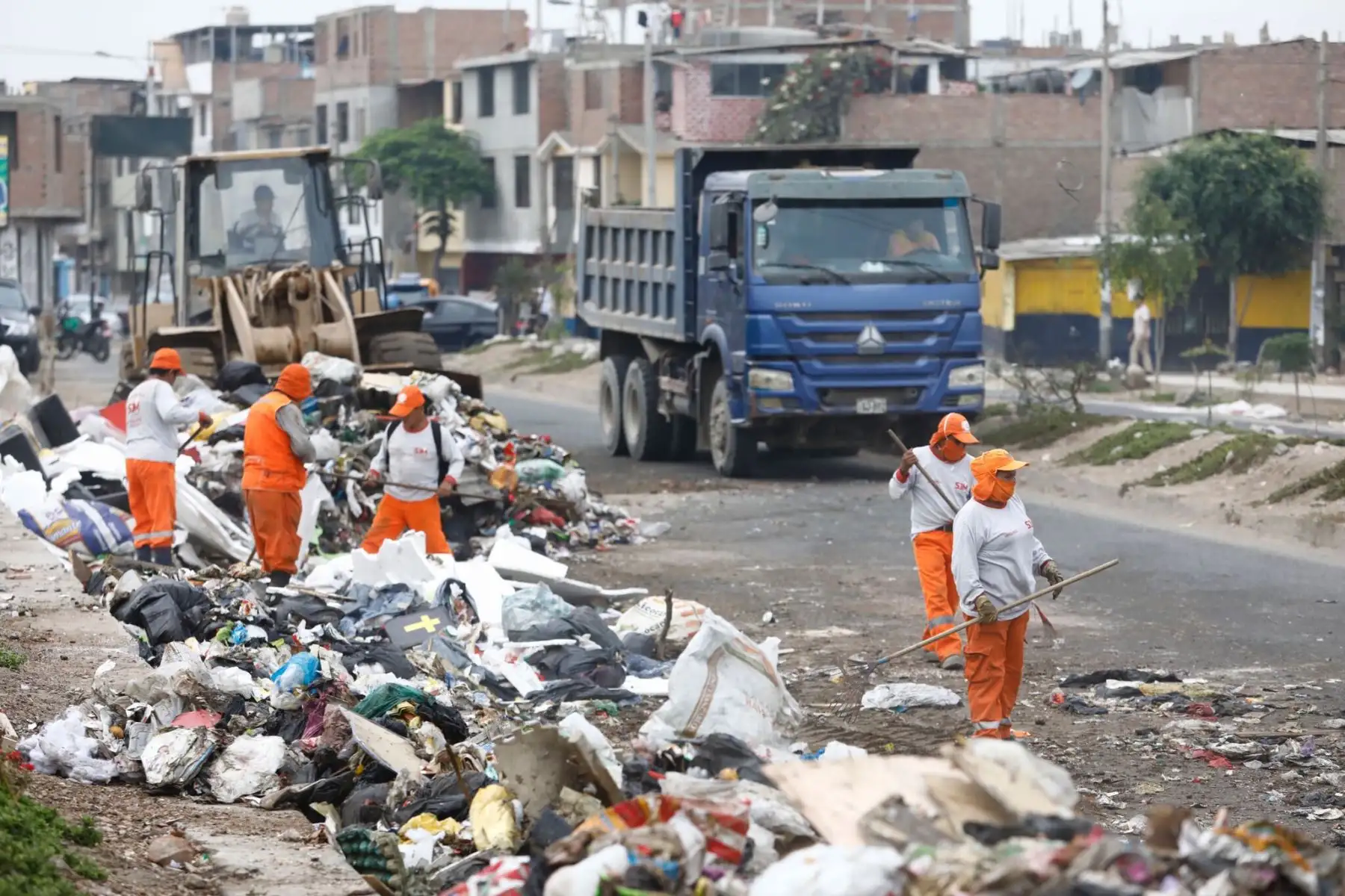 Municipalidad de Lima recogió 400 toneladas de basura en San Juan de Miraflores.

Foto: Municipalidad de Lima