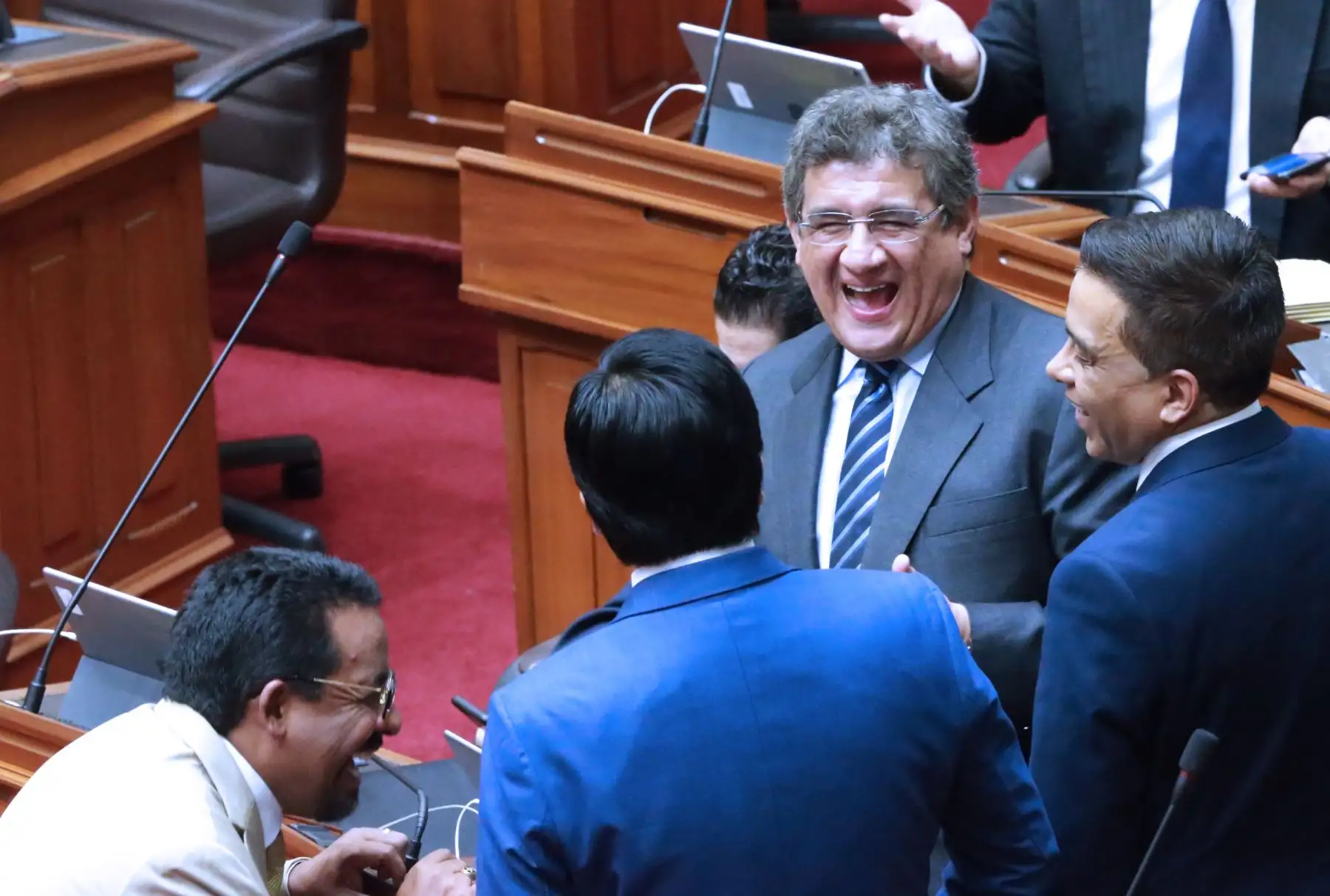 El Pleno del Congreso aprobó en primera votación una iniciativa que incorpora la transparencia en el Poder Judicial, el Ministerio Público, Tribunal Constitucional, Academia de la Magistratura y el Consejo Nacional de la Magistratura .Foto: ANDINA/Norman Córdova