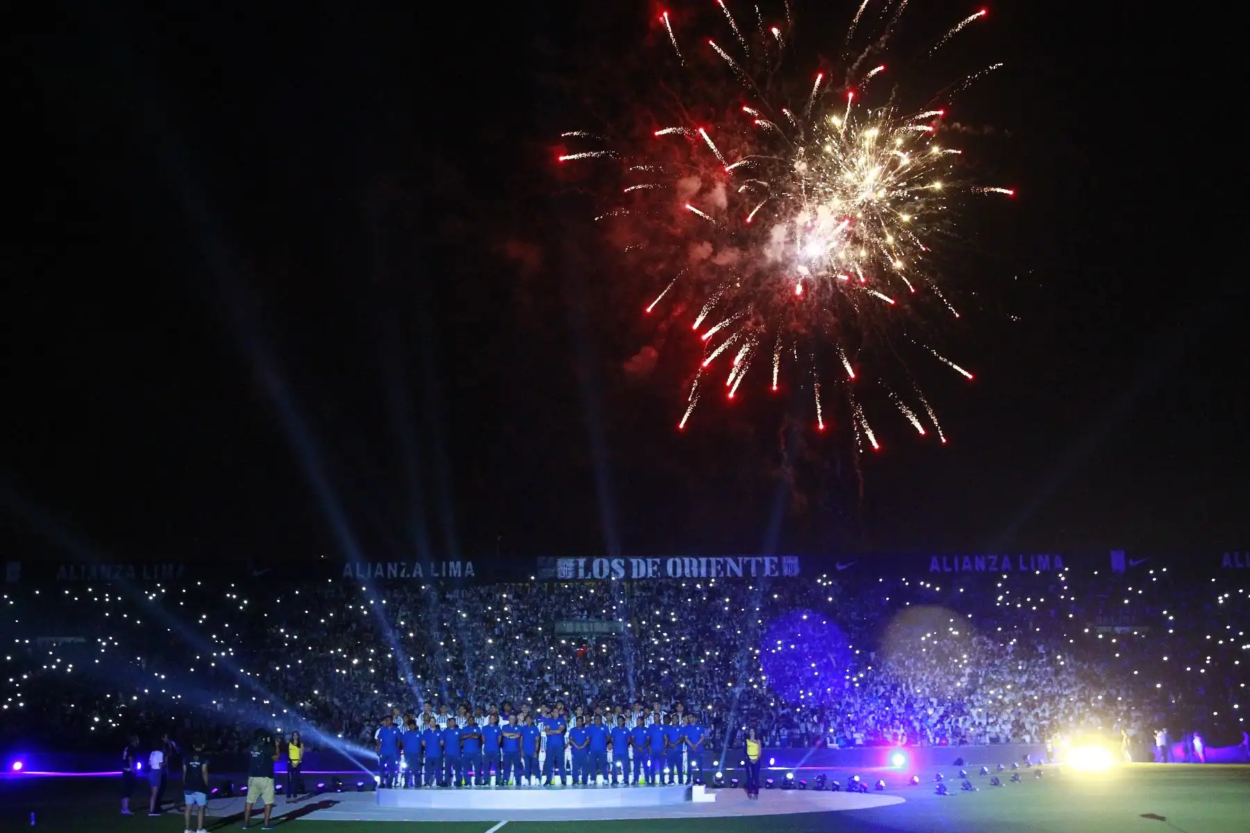 Alianza Lima presenta a jugadores y equipo técnico 2019 en la llamada "Noche Blanquiazul". Foto: ANDINA/Eddy Ramos.