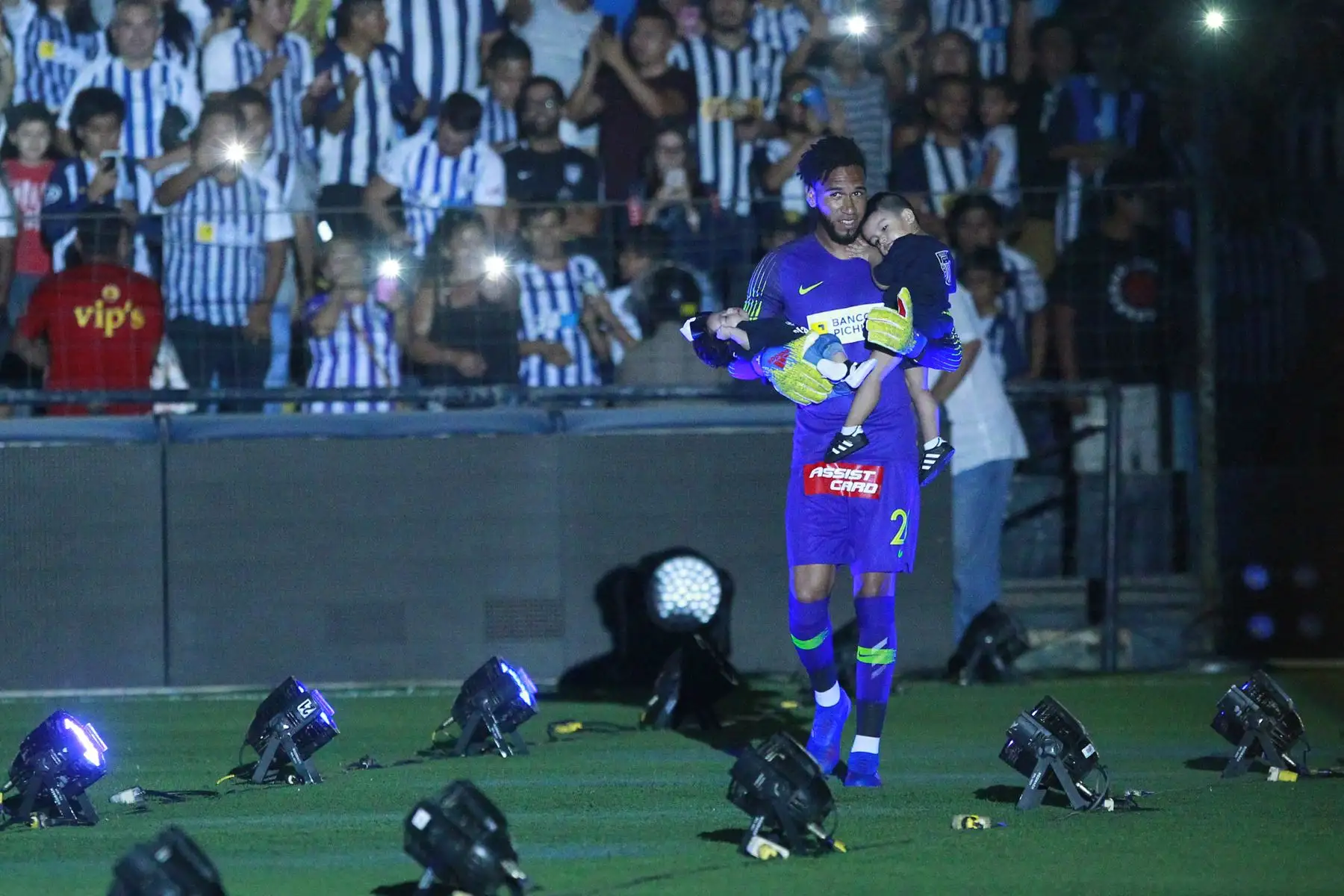 Alianza Lima presenta a Pedro Gallese como jugador para la   temporada 2019 en la llamada " Noche Blanquiazul". Foto: ANDINA/Eddy Ramos
