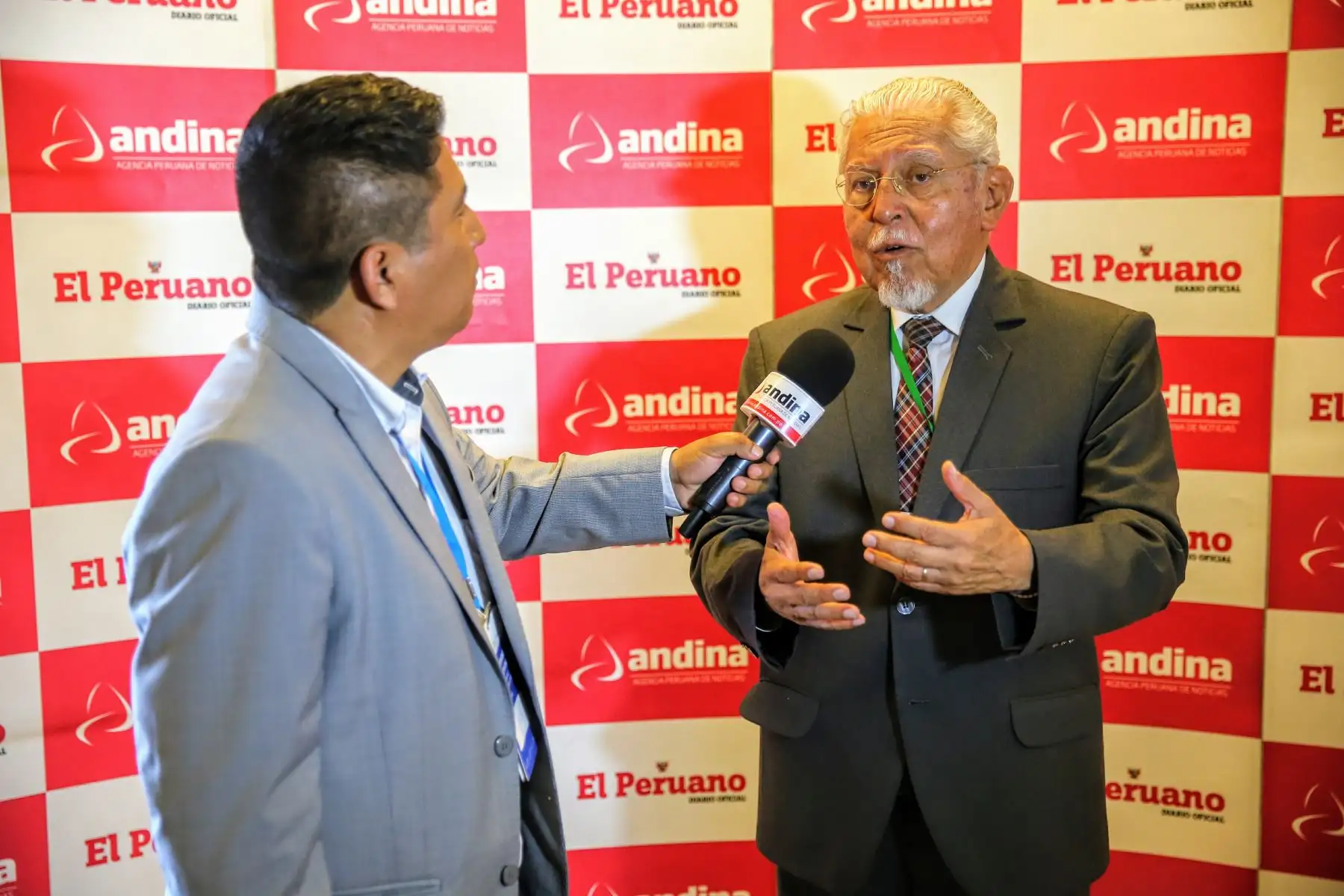 Ministro de Vivienda, Construcción y Saneamiento, Javier Piqué. ANDINA/Luis Iparraguirre