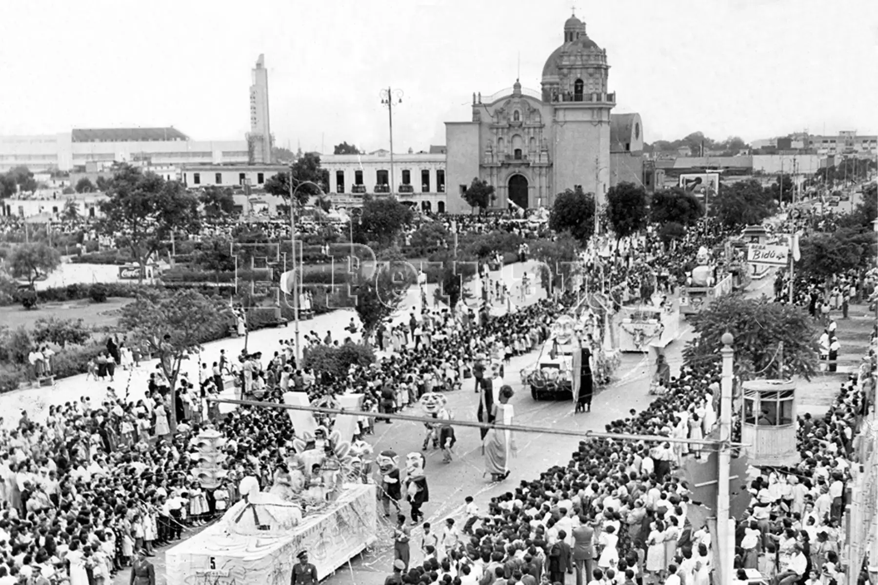 Gran corso de carnavales en  La Victoria (1953). Foto: Archivo Histórico de El Peruano