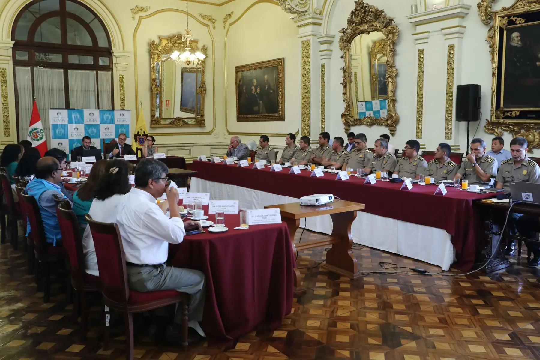 El Alcalde de Lima, Jorge Muñoz, presidió el primer Comité de Seguridad Ciudadana (Codisec) que contó con la presencia de autoridades civiles y policiales.

Foto: ANDINA/Juan Carlos Guzmán Negrini.