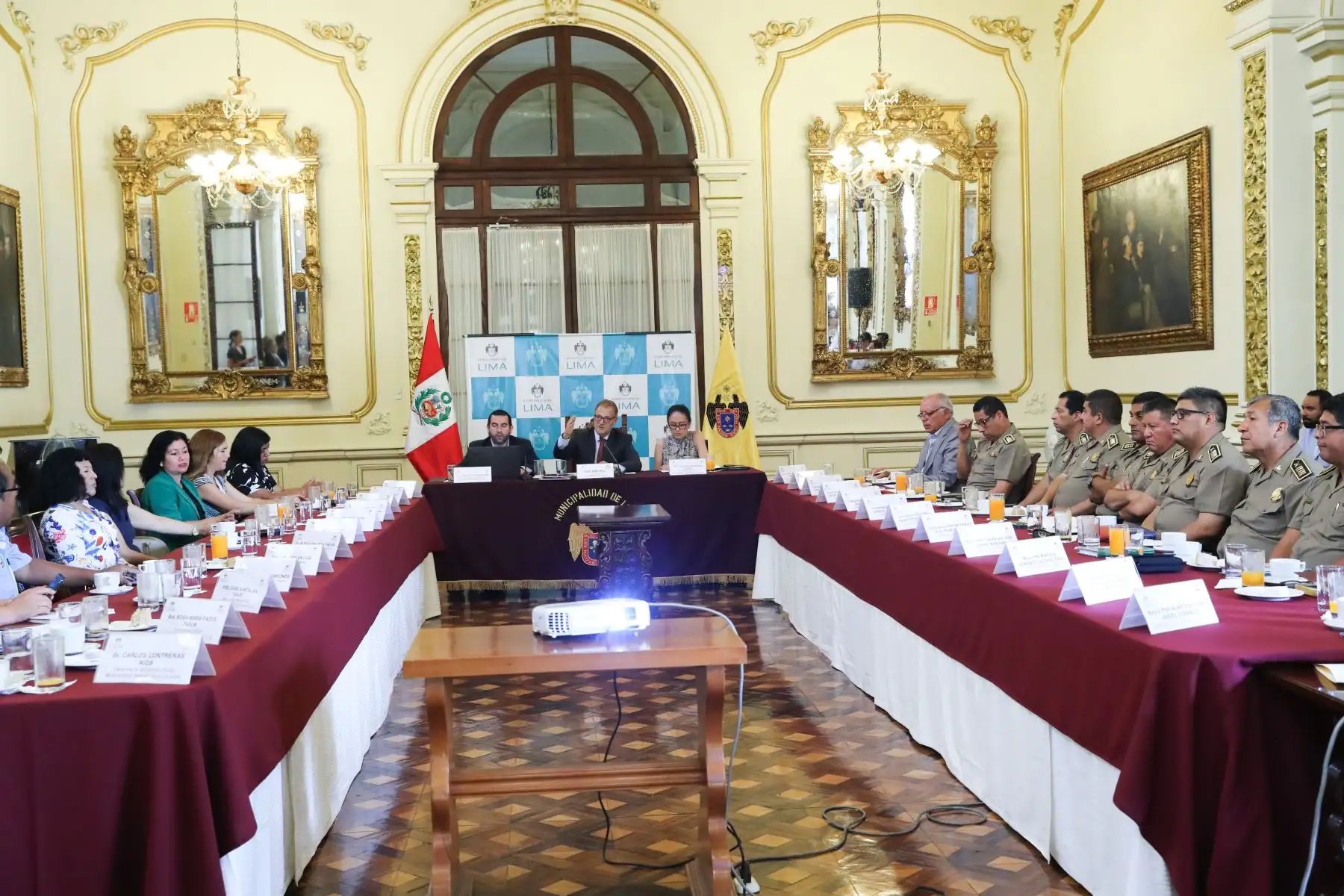 El Alcalde de Lima, Jorge Muñoz, presidió el primer Comité de Seguridad Ciudadana (Codisec) que contó con la presencia de autoridades civiles y policiales.

Foto: ANDINA/Juan Carlos Guzmán Negrini.