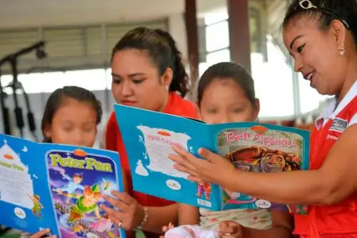La ministra de la Mujer y Poblaciones Vulnerables (MIMP) Ana María Mendieta Trefogli, inauguró hoy un Centro de Acogida Residencial de Urgencia (CAR) para las niñas, niños y adolescentes que requieren atención inmediata para proteger su integridad en la ciudad de Pucallpa, Ucayali.