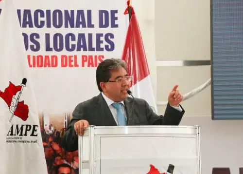 Contralor Nelson Shack plantea a alcaldes presentar declaración jurada de conflicto de intereses.