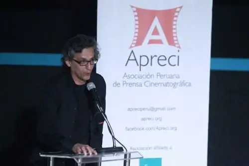 Premiación de Apreci de Miguel Iza como mejor actor por su rol de Vladimiro Montesinos en Caiga quien caiga ANDINA/Eddy Ramos