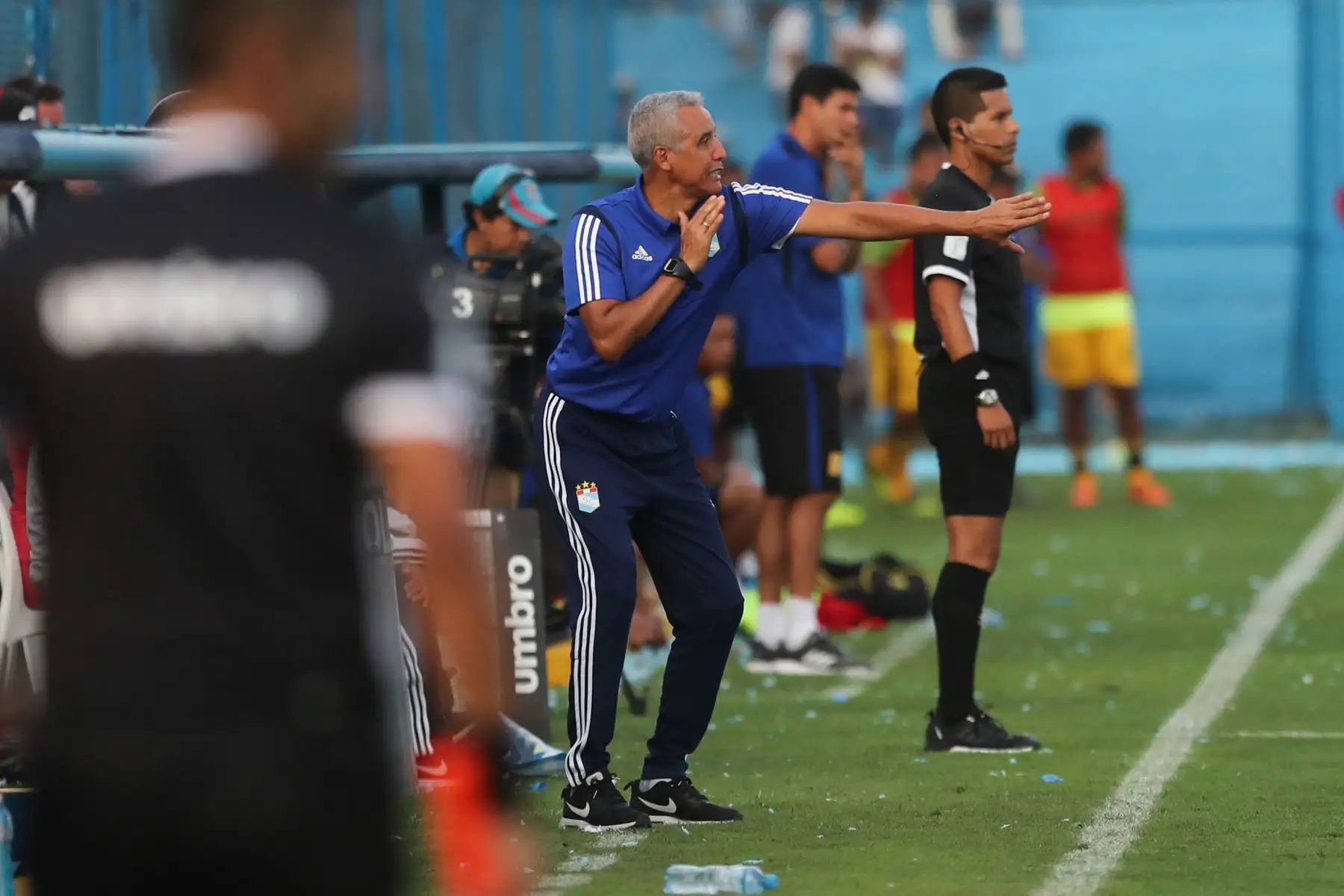 Sporting Cristal venció a Cantolao en el ‘Día de la Raza Celeste’ con goles de Christofer Gonzales y Freddy Castro.

Foto: ANDINA/Juan Carlos Guzmán Negrini.