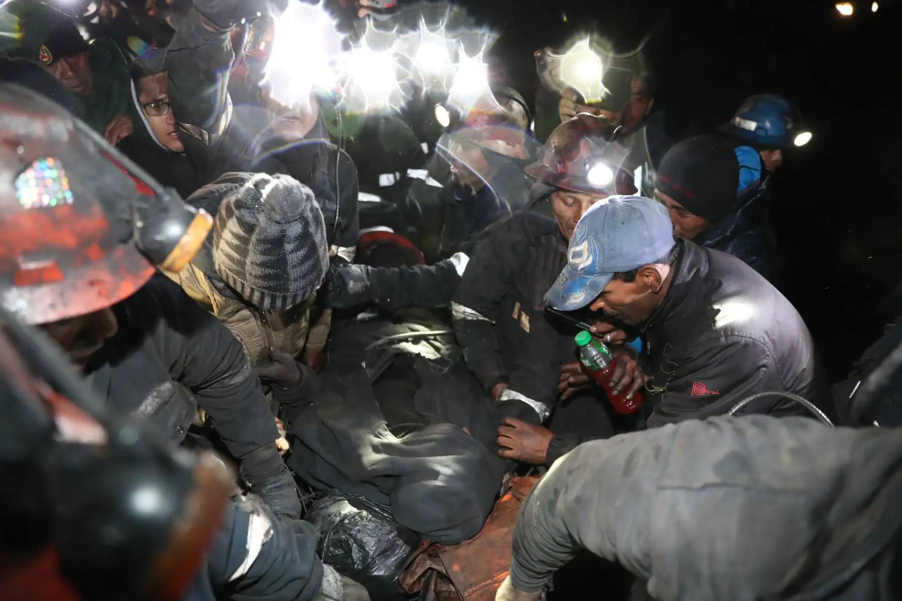 Rescate de los cuatro mineros que permanecieron atrapados en mina de carbón Pampahuay, en Oyón. Foto: ANDINA/MINEM