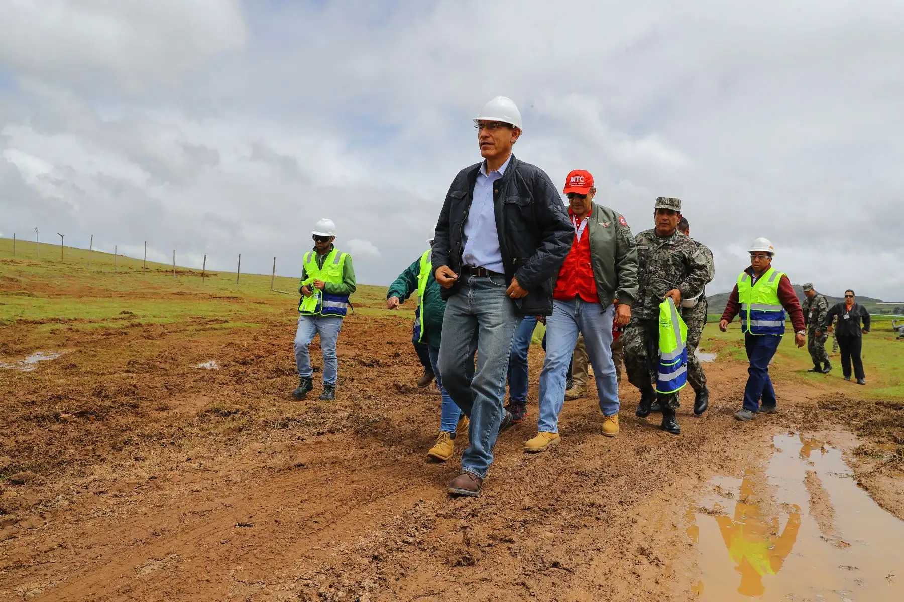 Presidente Vizcarra realiza visita inopinada a Chinchero (Cusco).Foto: ANDINA/Prensa Presidencia