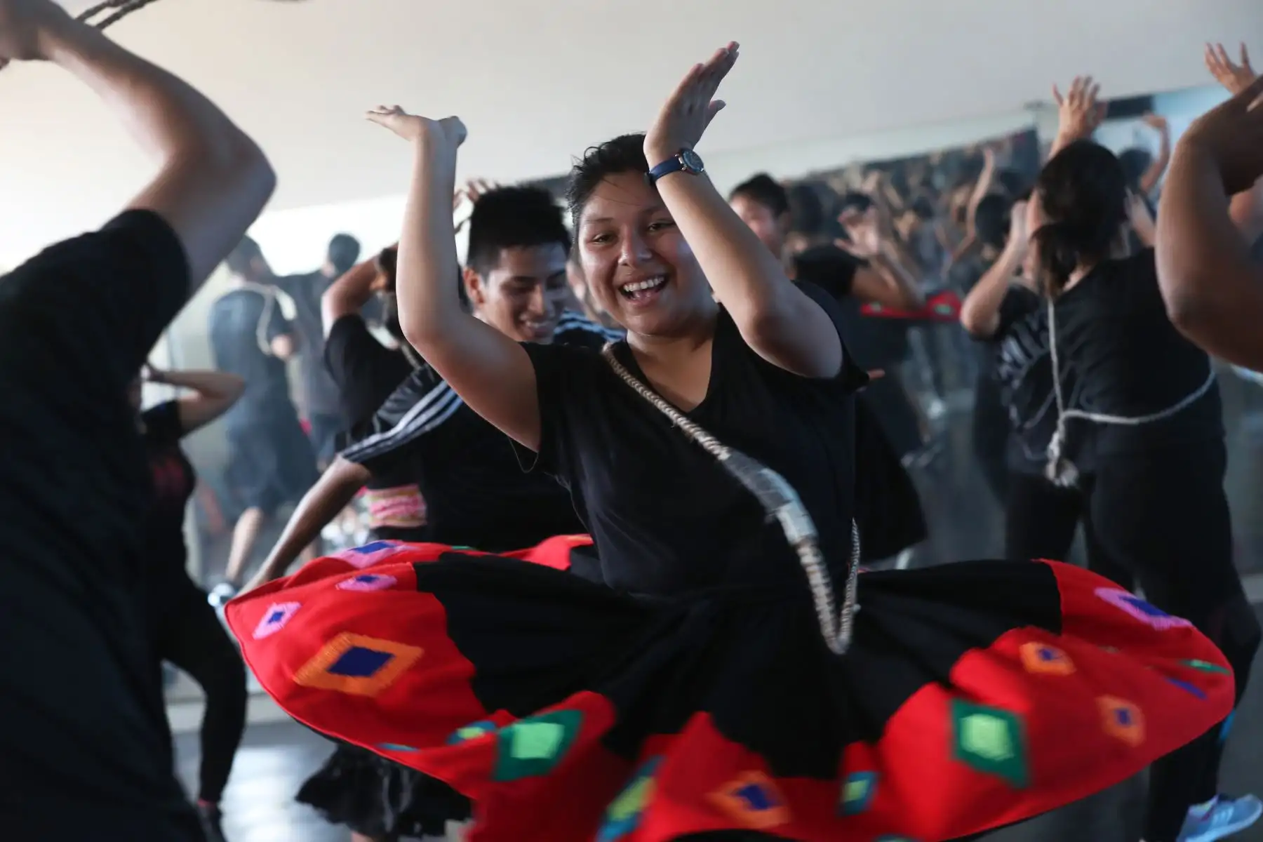 Escuela Nacional de Folklor Jose Maria Arguedas, investiga, rescata y difunde nuestra cultura a través de la danza y la música. Foto: ANDINA/Melina Mejía