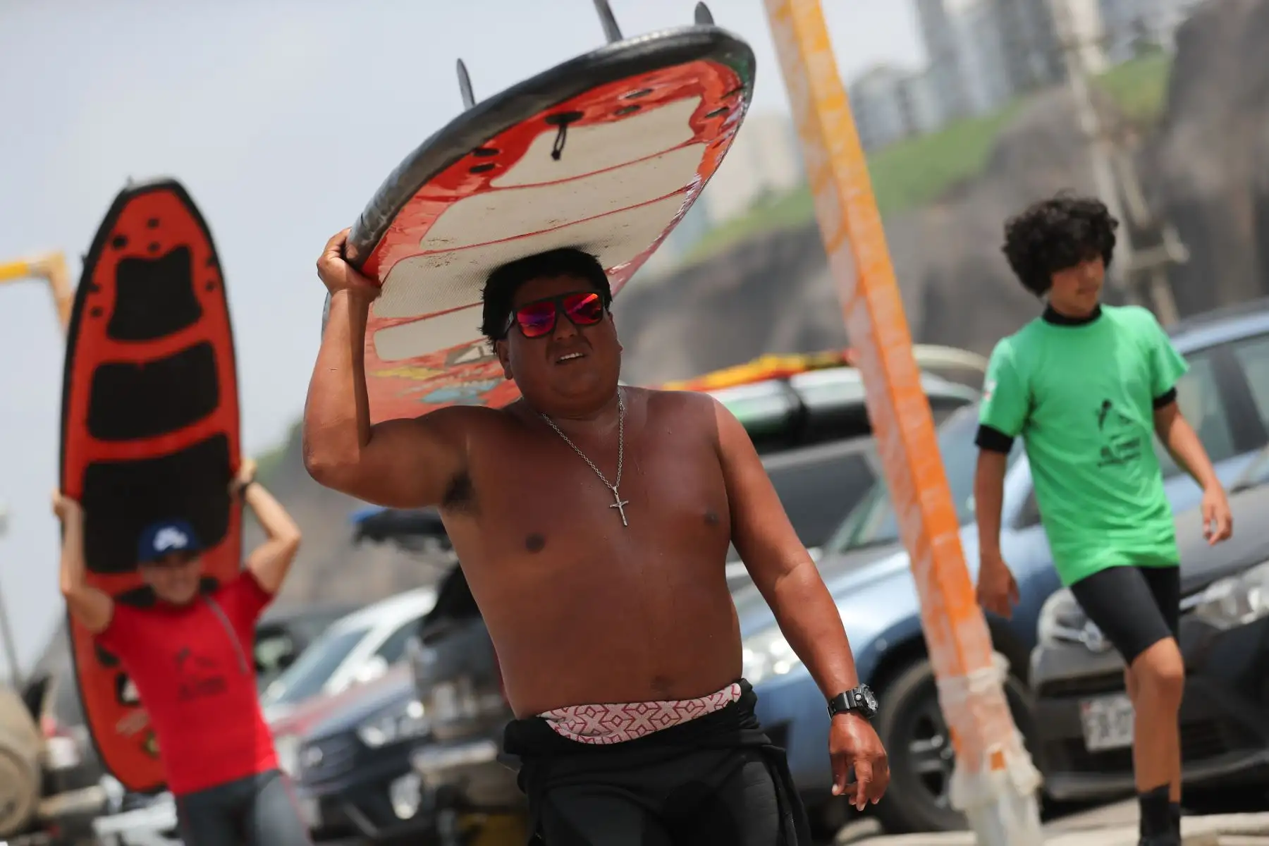 Clases de surf en la Costa Verde.

Foto: ANDINA/Juan Carlos Guzmán Negrini.