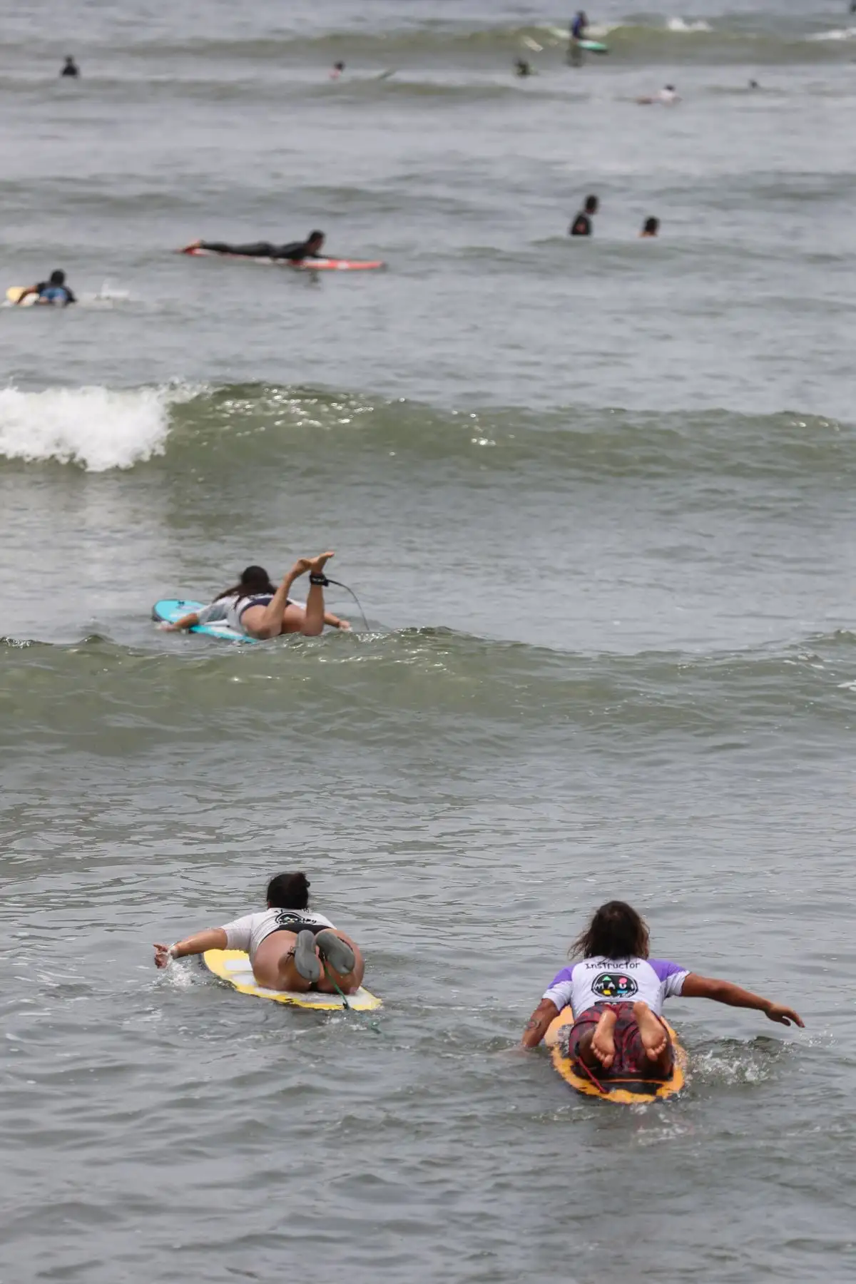 Clases de surf en la Costa Verde.

Foto: ANDINA/Juan Carlos Guzmán Negrini.