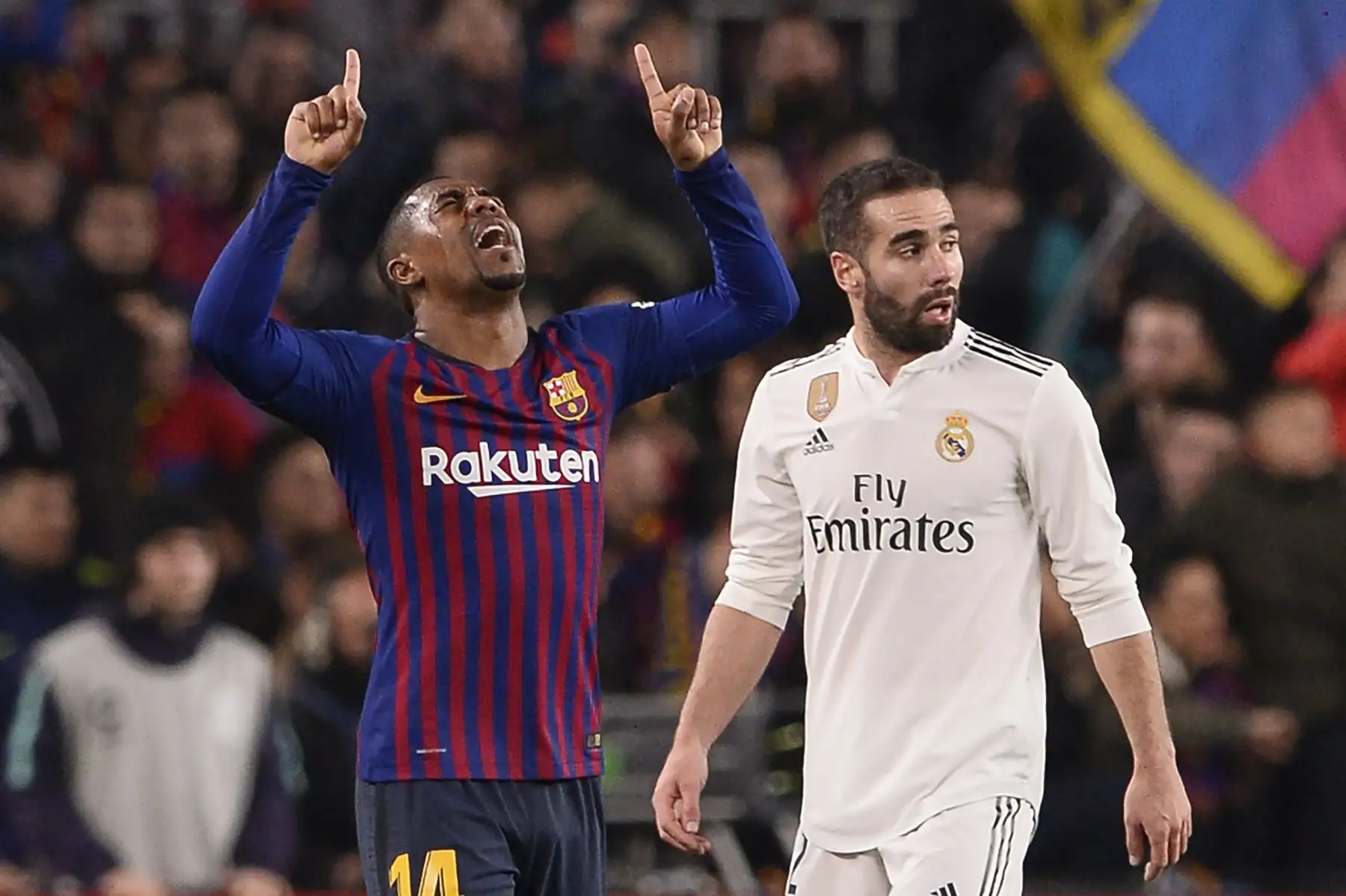 El mediocampista brasileño Malcom de Barcelona celebra su gol durante la semifinal de fútbol de la primera etapa de la Copa del Rey de España entre el FC Barcelona y el Real Madrid CF en el estadio Camp Nou de Barcelona.Foto:AFP