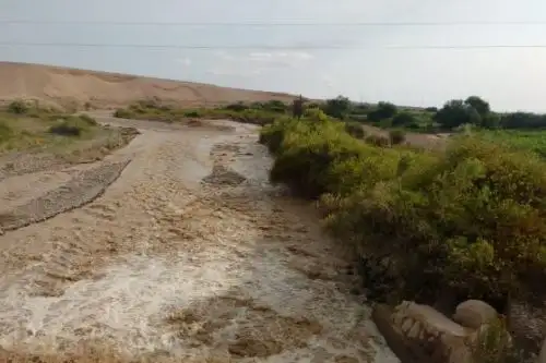 Las intensas lluvias que caen en Tacna han incrementado el caudal de los ríos de la región sureña. Foto: Senamhi