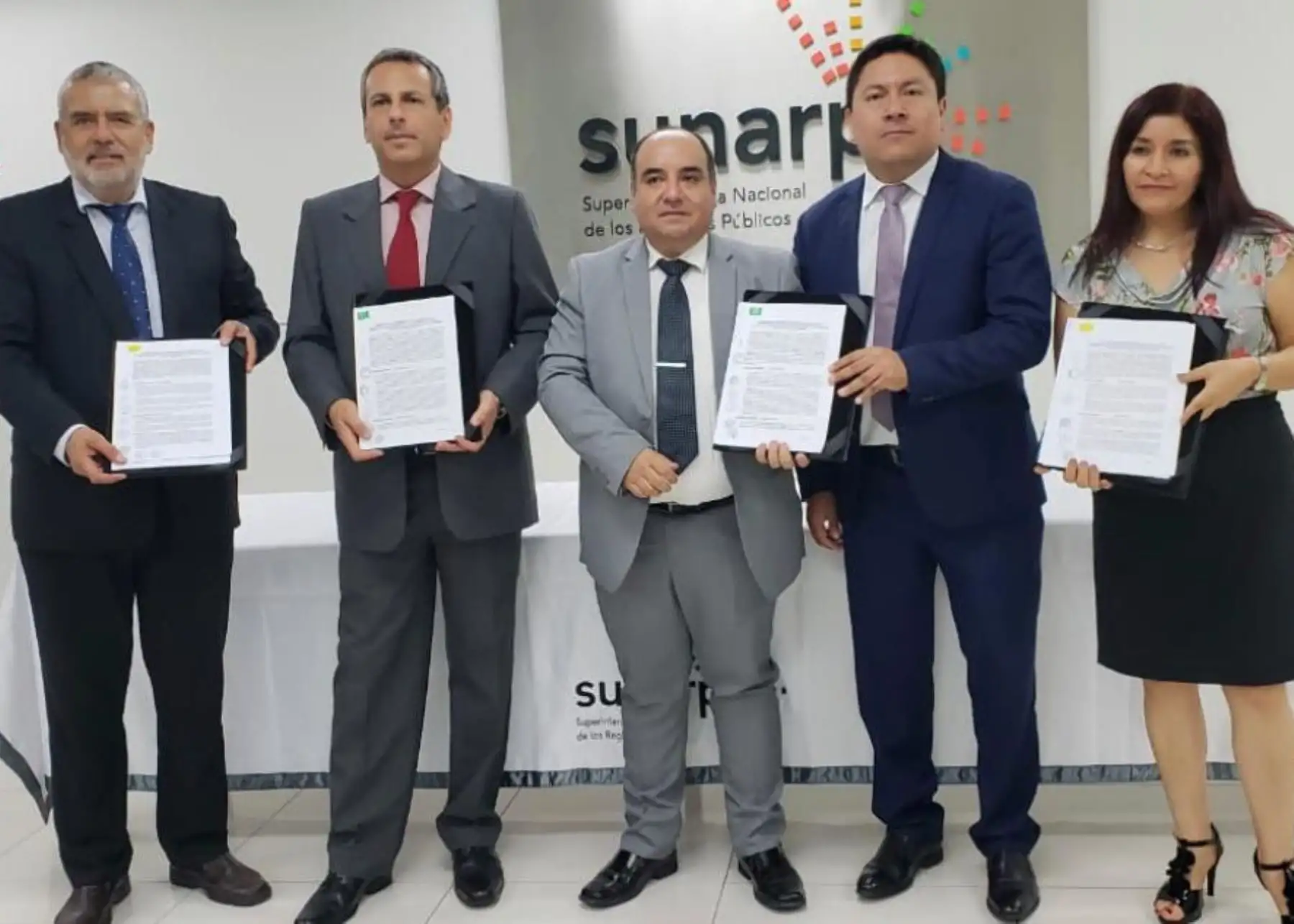 Minagri y Sunarp suscriben convenio para agilizar procesos de titulación.