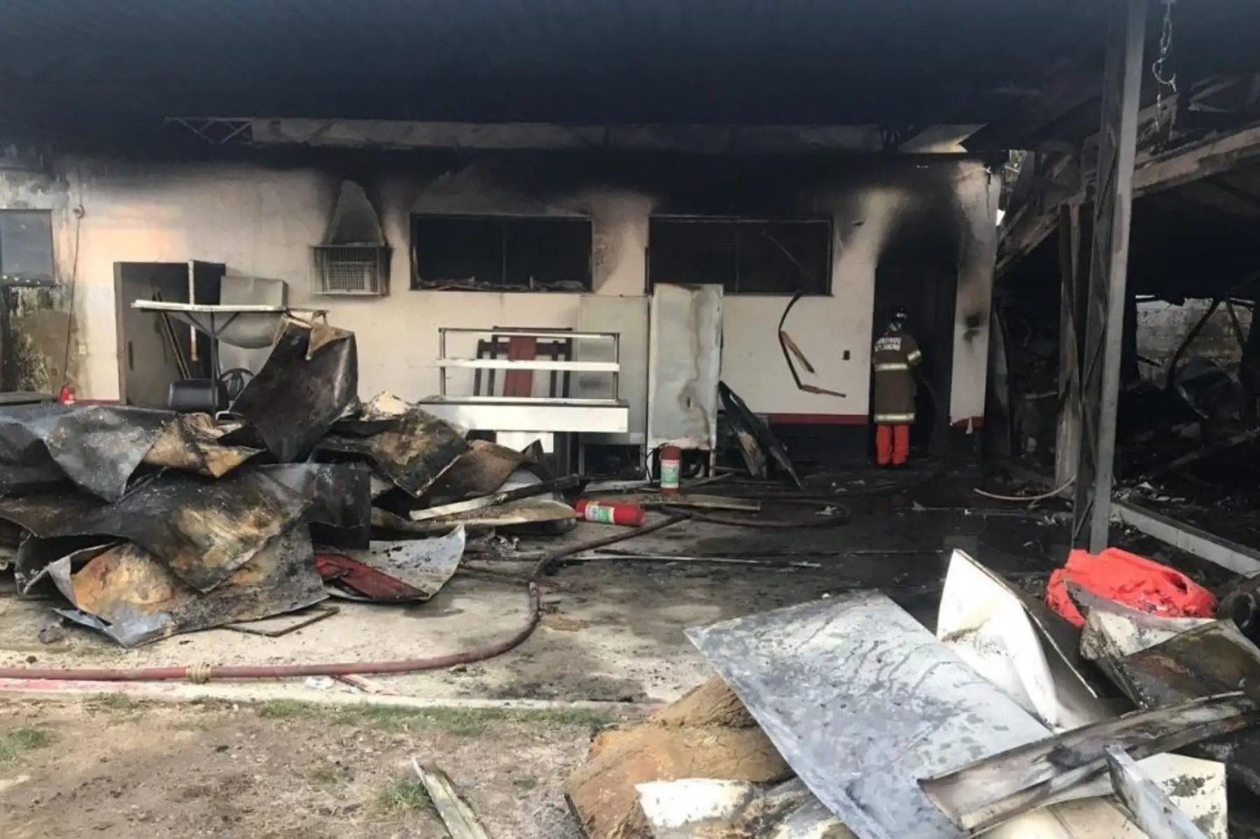 Al menos diez muertos deja incendio en sede del Flamengo. Foto: INTERNET/Medios