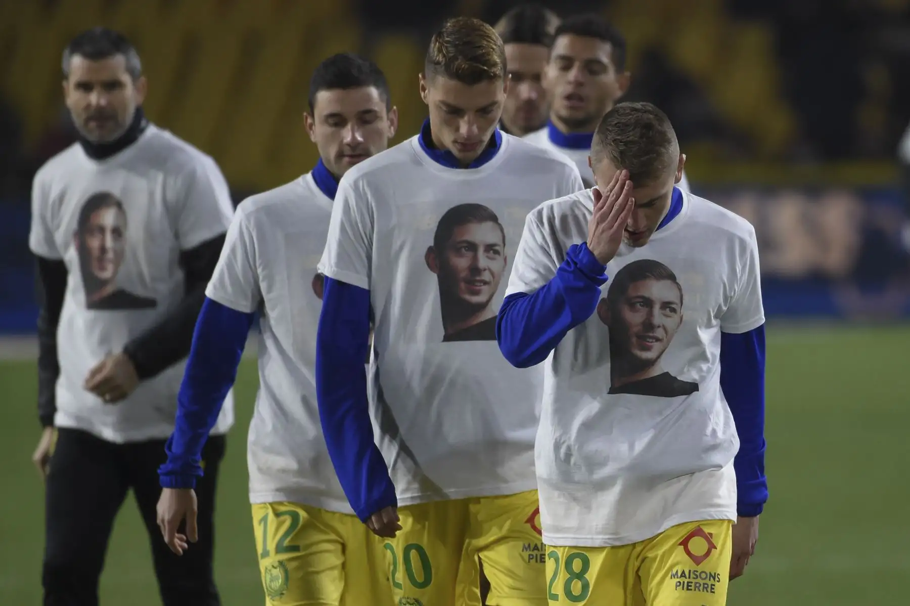 Desde la desaparición del avión donde viajaba Emiliano Sala su equipo, Nantes, e hinchada lamentan su partida. AFP