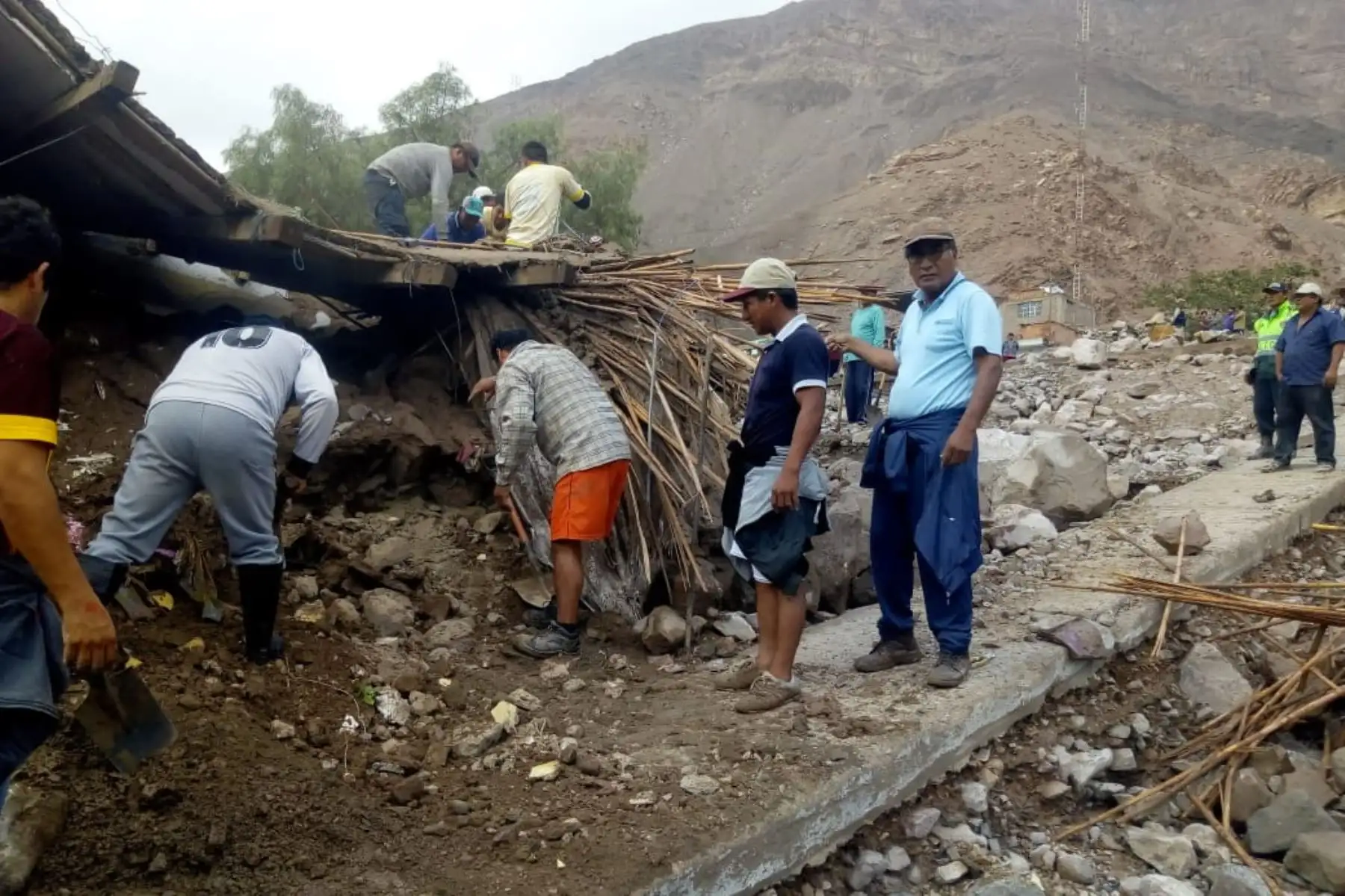 3 Muertos por huaico en Arequipa, distrito de Aplao. Foto: ANDINA/Difusión Silvio Arias