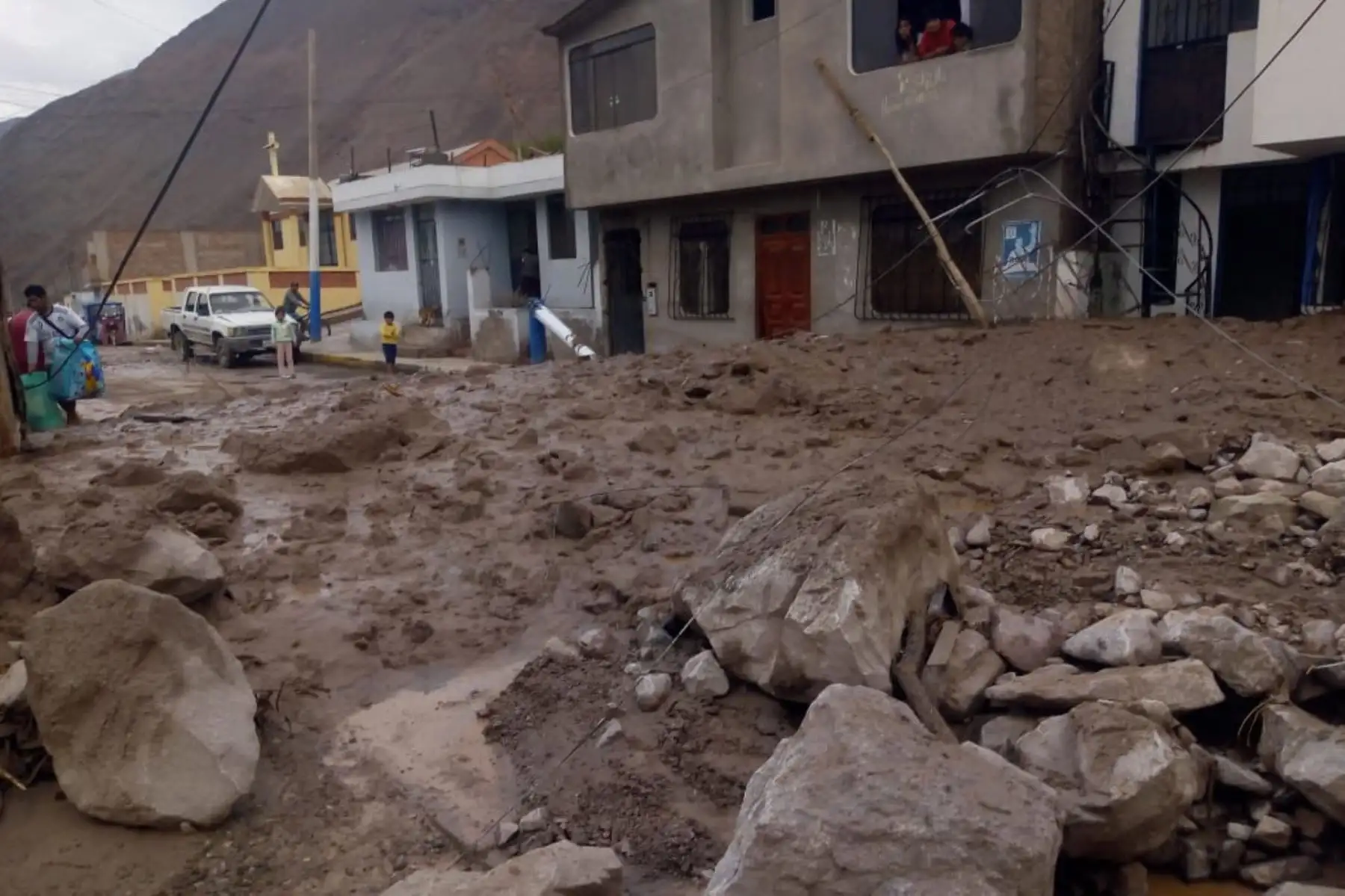 3 Muertos por huaico en Arequipa, distrito de Aplao. Foto: ANDINA/Difusión Silvio Arias