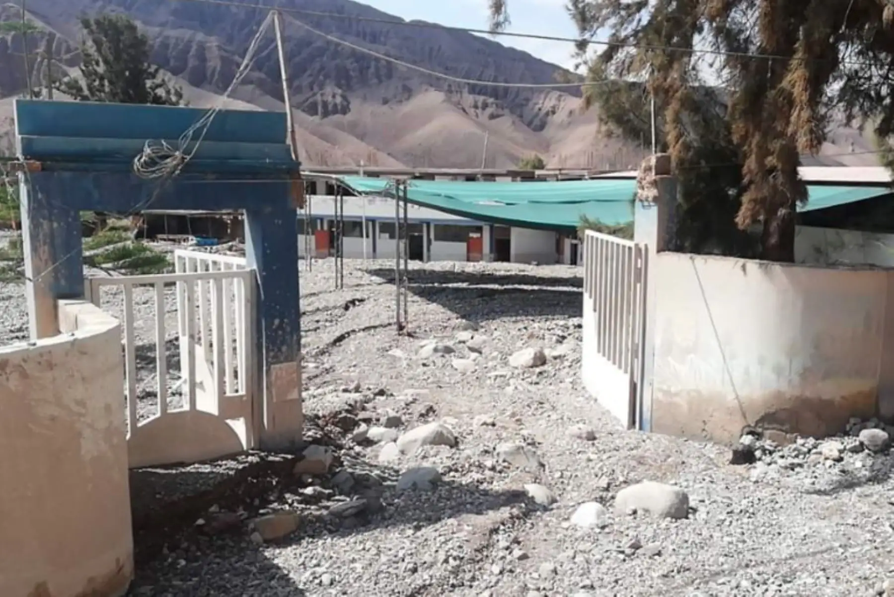 Fuertes lluvias y huaycos nos dejan estas imàgenes  del centro poblado Mirave, en el distrito de Ilabaya, en la provincia Jorge Basadre.Foto: ANDINA/Prefectura Tacna