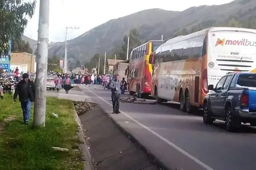 Los bloqueos de carreteras se concentran en las regiones Cusco y Puno, indicó la Sutran. Cortesía