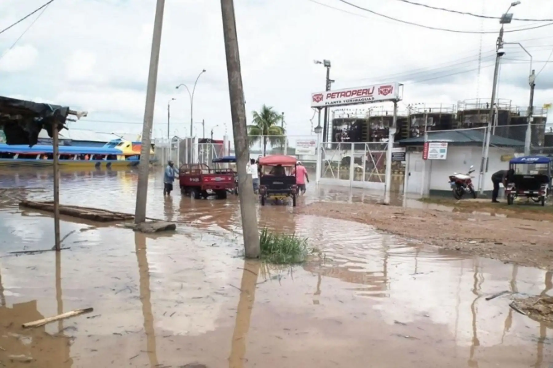 Crecida del río Huallaga inunda viviendas en zona baja de Yurimaguas, en Loreto. ANDINA