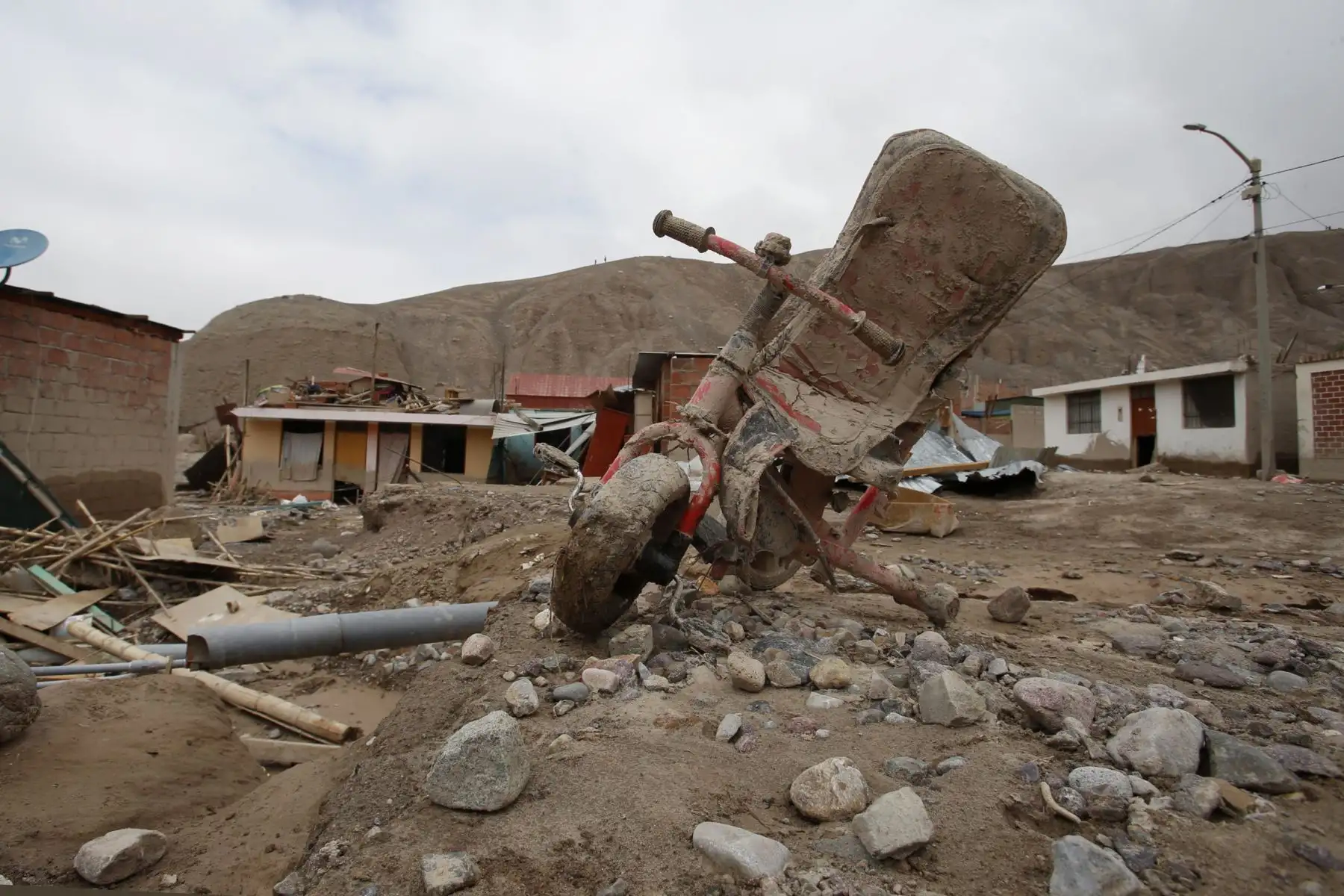A casi una semana del huaico, Mirave en Tacna se convierte en pueblo fantasma.  Foto: ANDINA/Nathalie Sayago