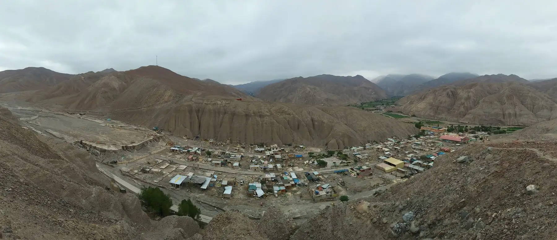 Panorámica de Mirave, Tacna. A casi una semana del huaico se convierte en un pueblo fantasma. Foto: ANDINA/Nathalie Sayago