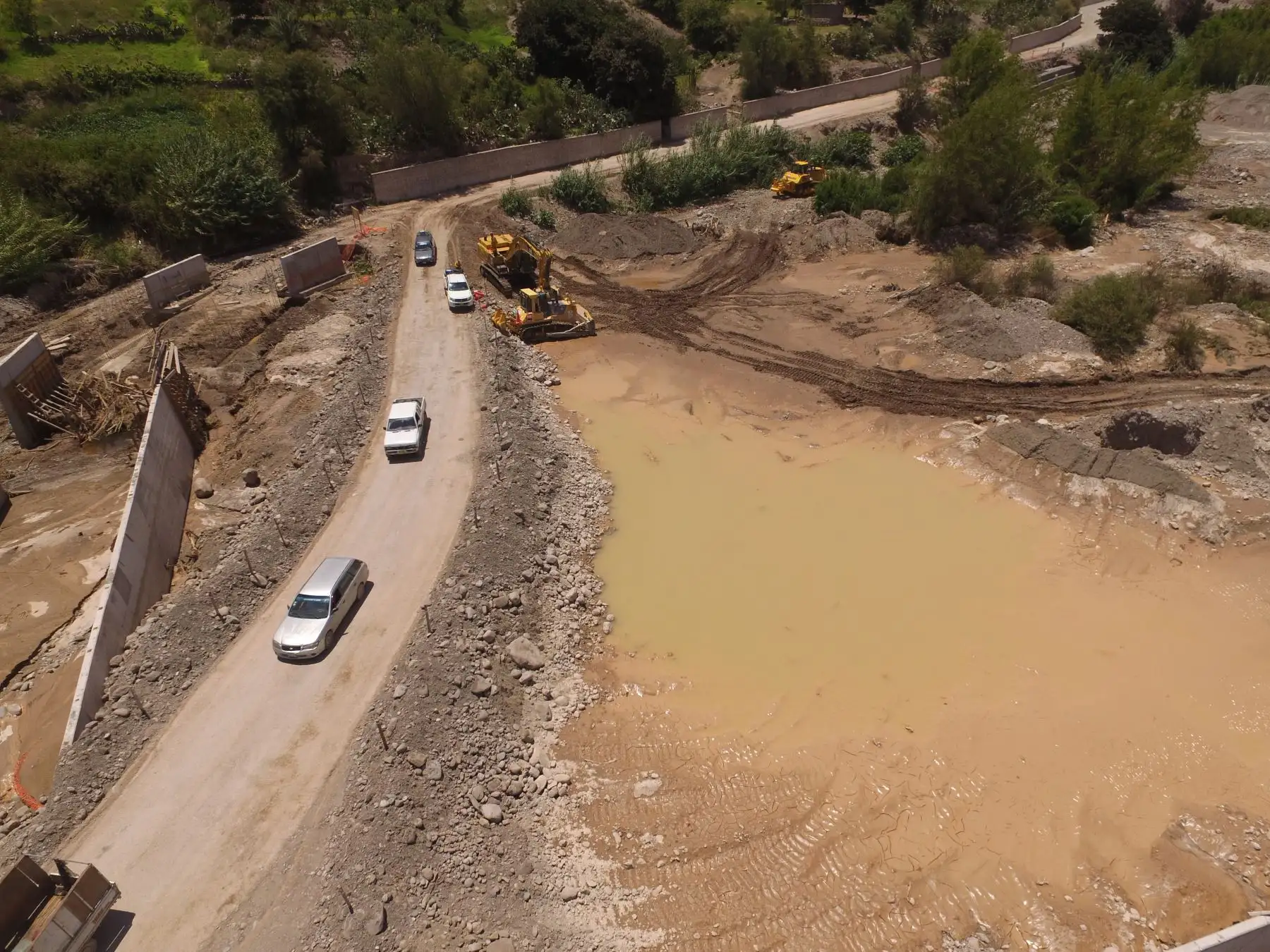 El puente Yaravico es la única conexión que tiene Moquegua con Arequipa tras la caída del puente Montalvo.

Foto:ANDINA/Juan Carlos Guzmán Negrini.