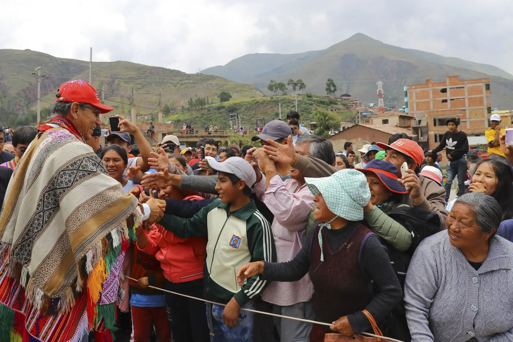 Jefe de Estado supervisa la puesta en funcionamiento del puente Urcos y accesos, en la región Cusco. Foto: ANDINA/Prensa Presidencia