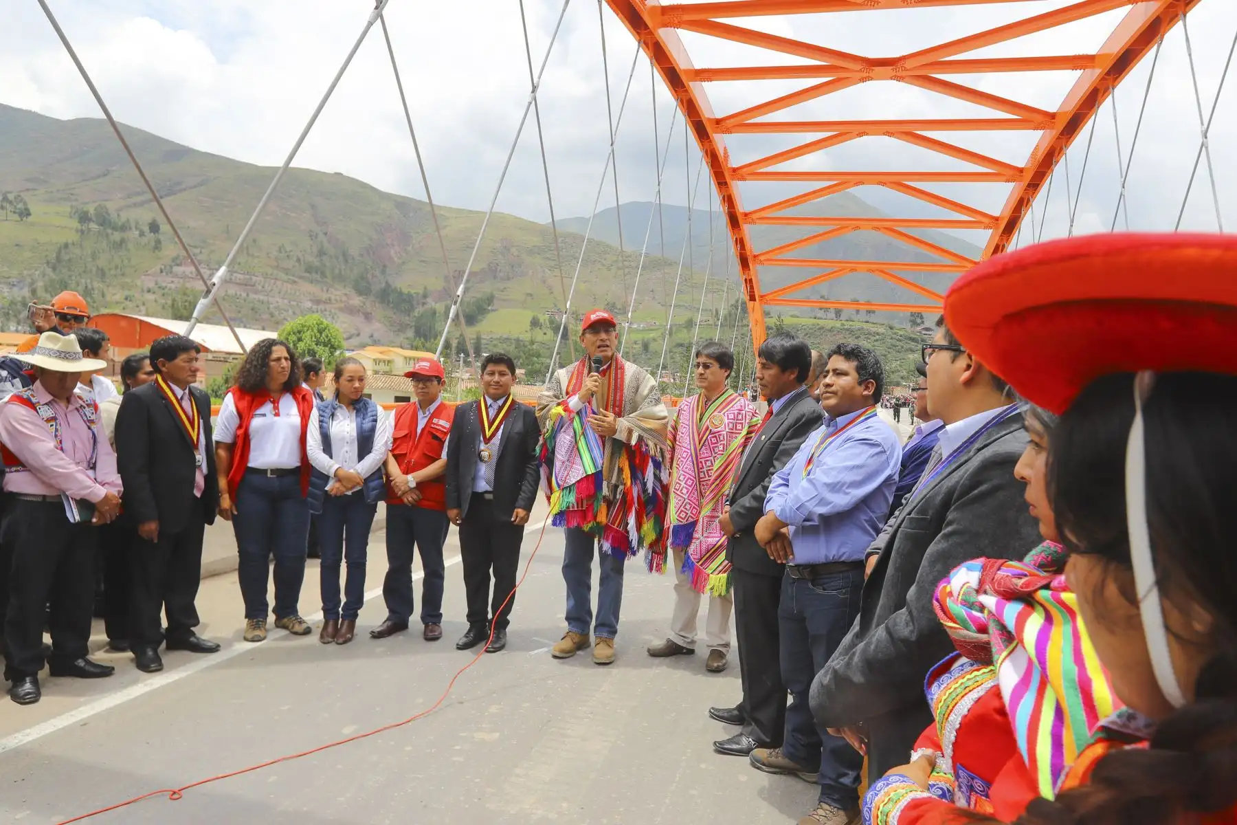 Jefe de Estado supervisa la puesta en funcionamiento del puente Urcos y accesos, en la región Cusco. Foto: ANDINA/Prensa Presidencia