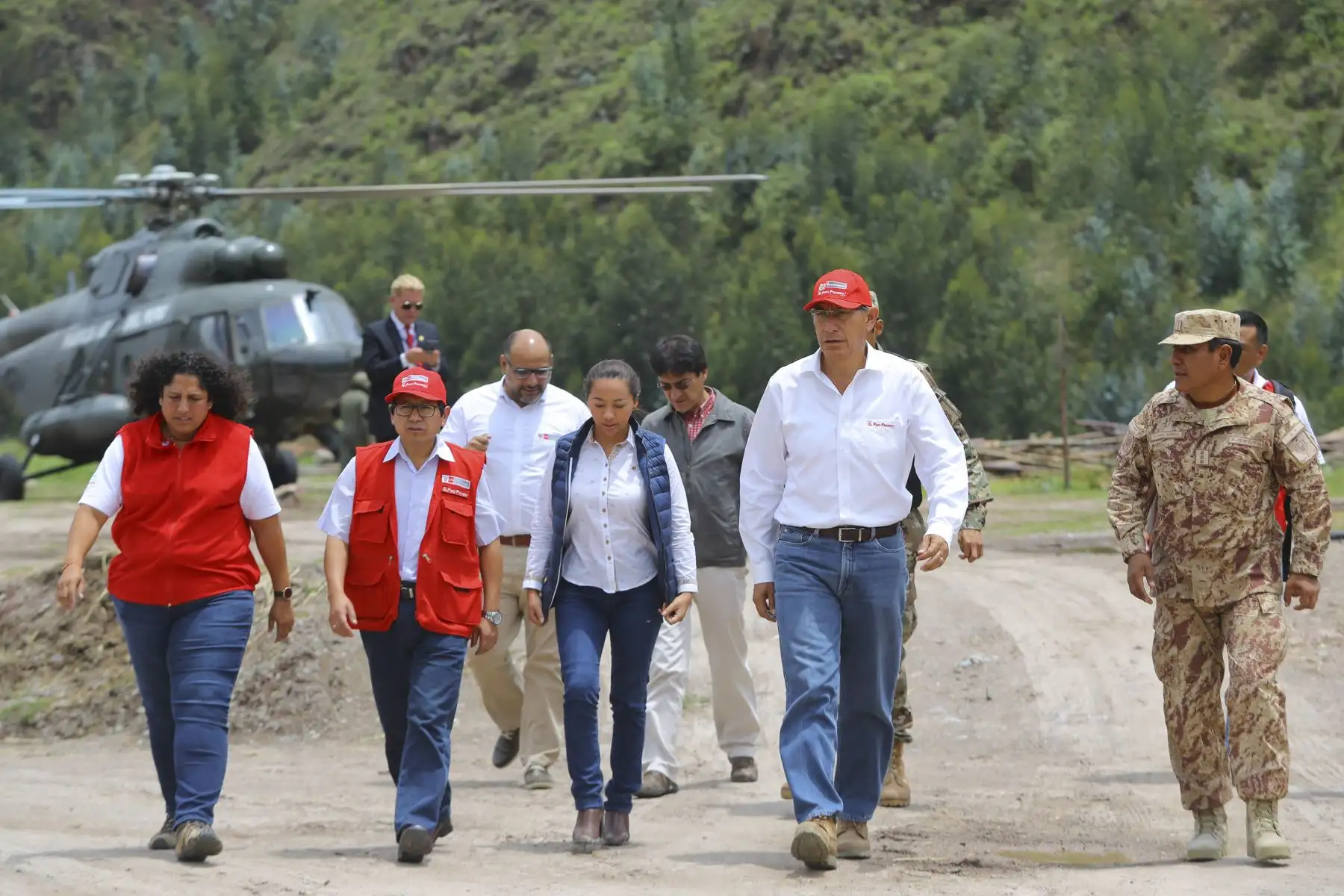Jefe de Estado supervisa la puesta en funcionamiento del puente Urcos y accesos, en la región Cusco. Foto: ANDINA/Prensa Presidencia