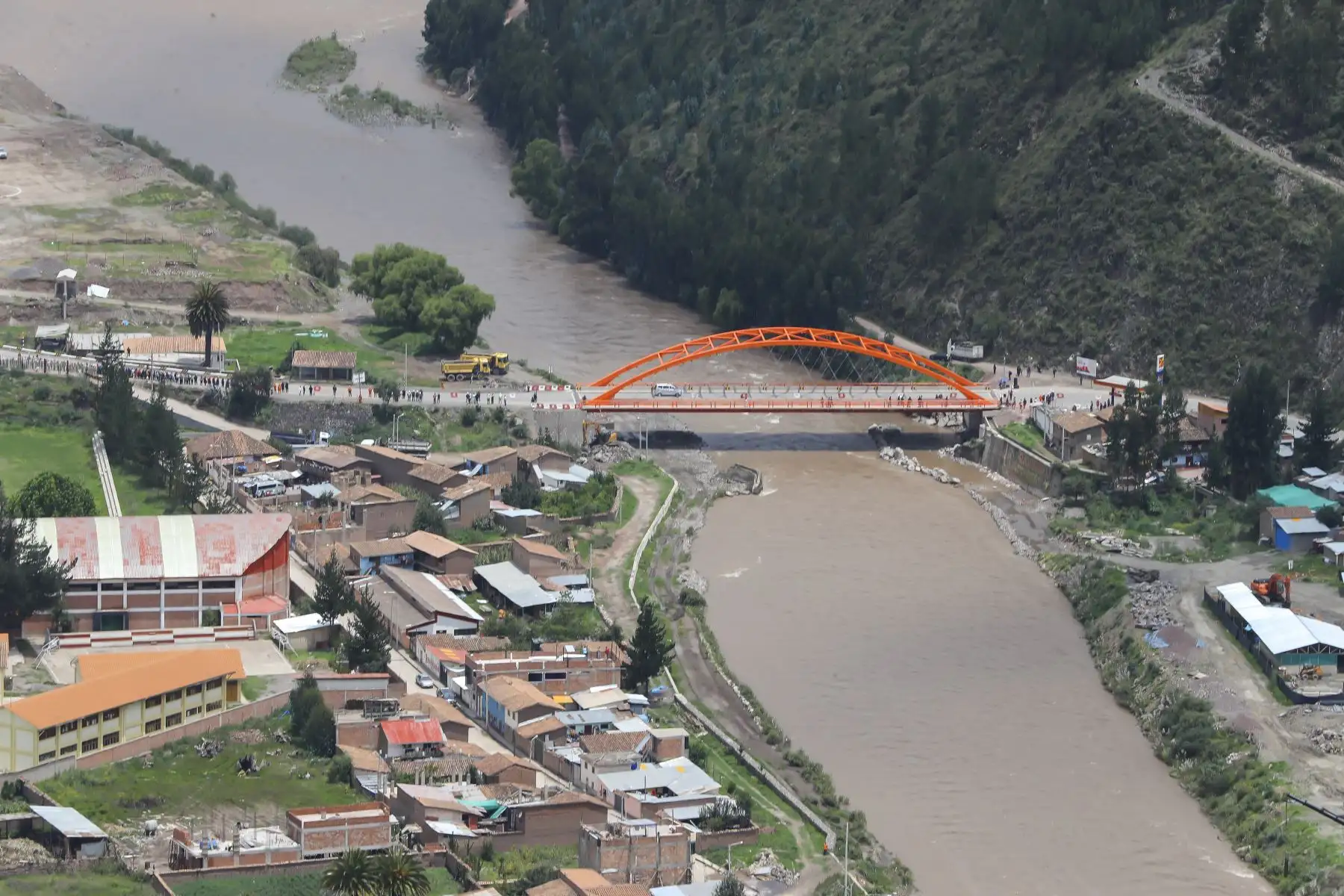 Jefe de Estado supervisa la puesta en funcionamiento del puente Urcos y accesos, en la región Cusco. Foto: ANDINA/Prensa Presidencia